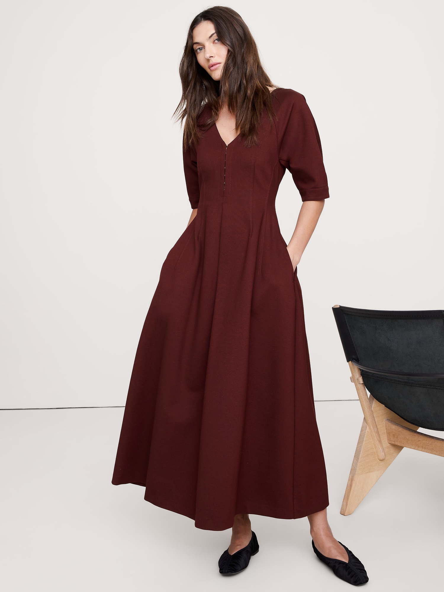 Ponte Puff-Sleeve Maxi Dress - Redwood Canopy Burgundy