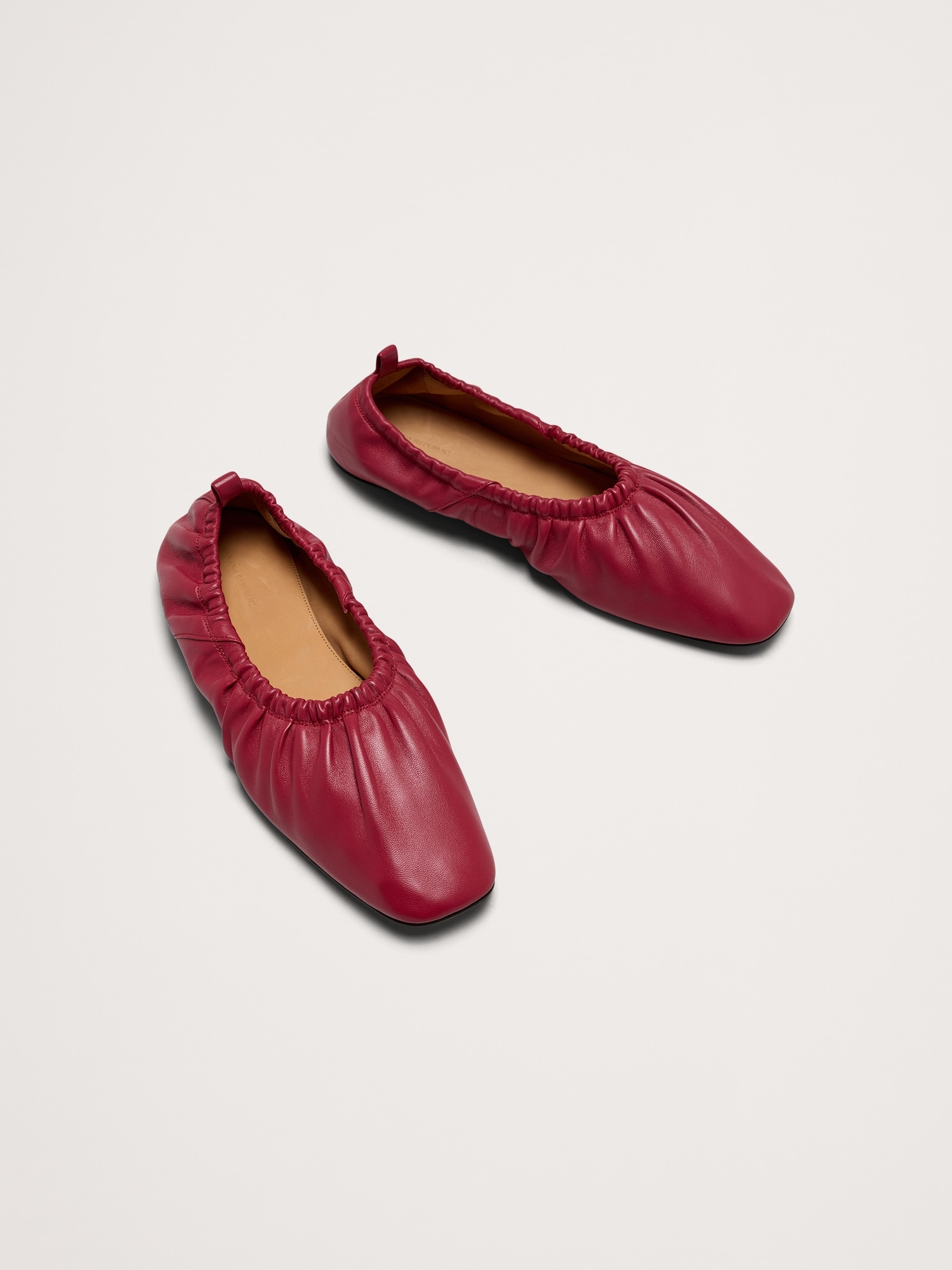 Image number 7 showing, RUCHED LEATHER BALLET FLAT
