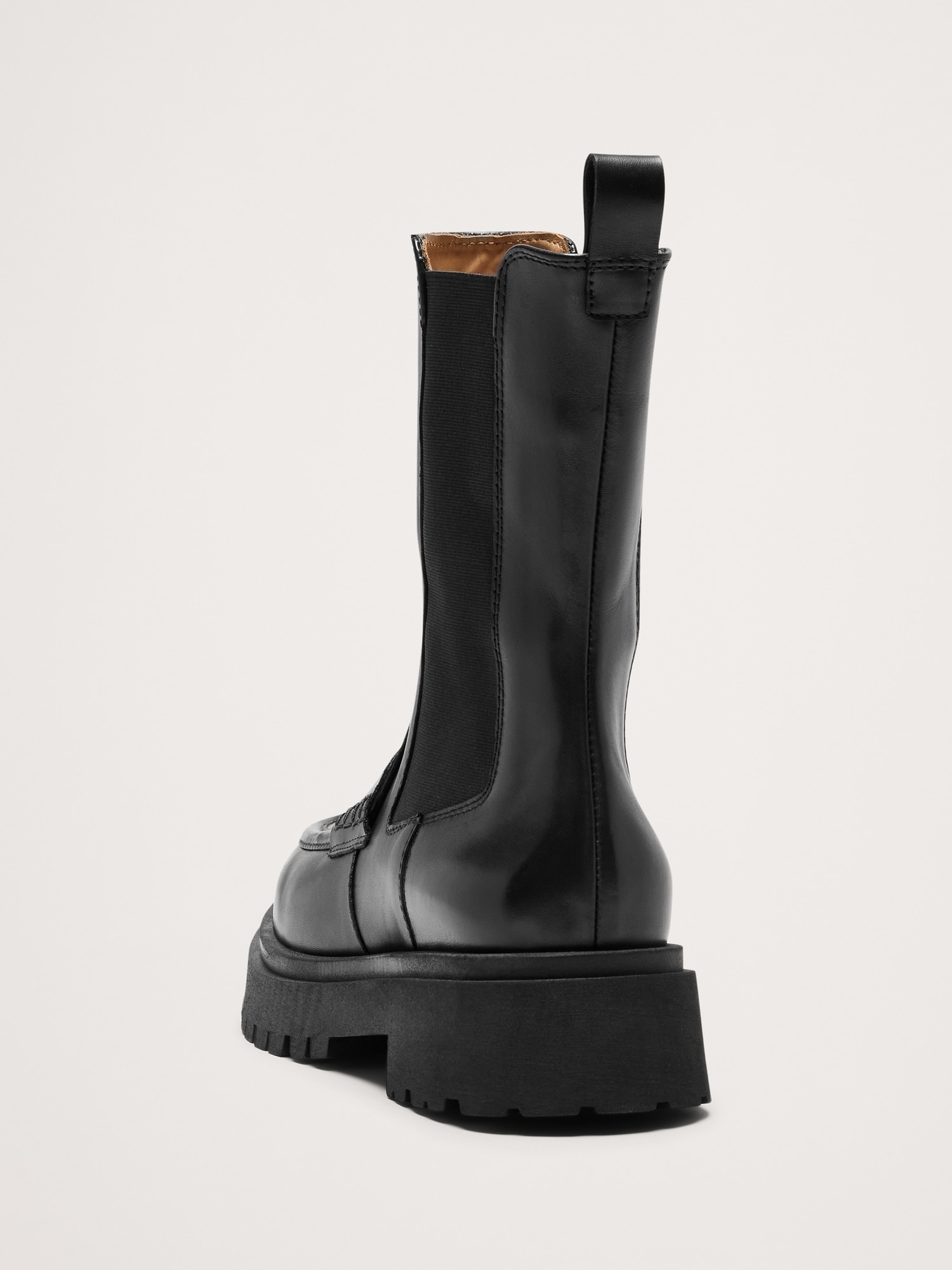 L'image numéro 3 présente BOTTE CHELSEA FLÂNEUSE EN CUIR ITALIEN