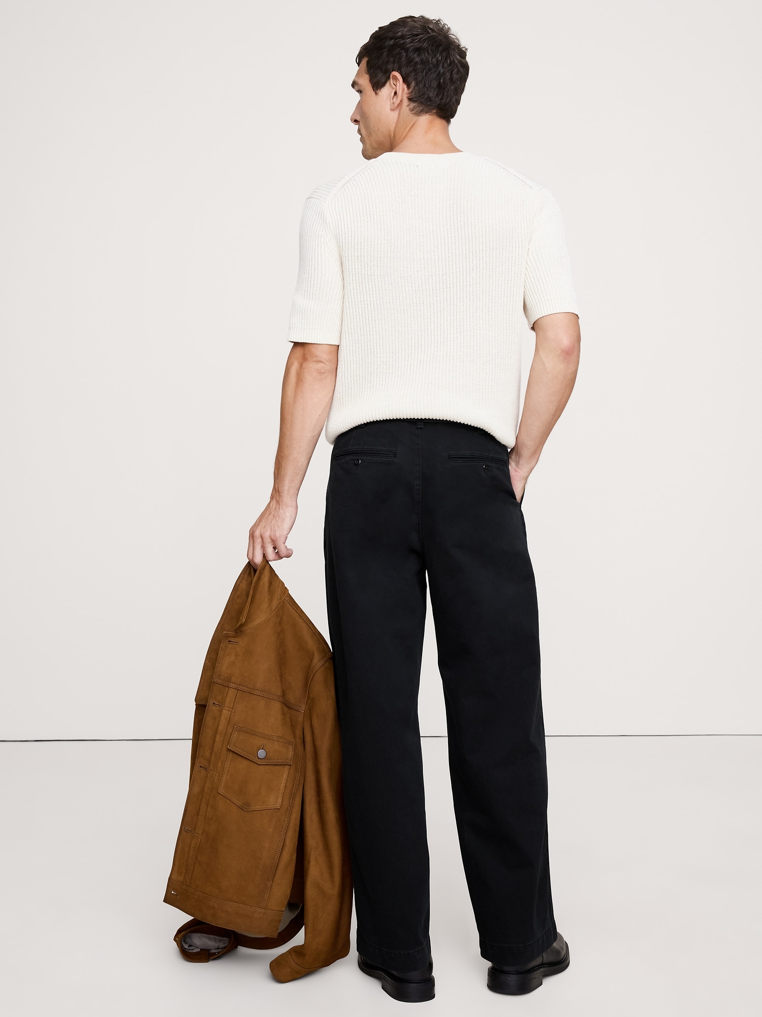 Loose Pleated Chino