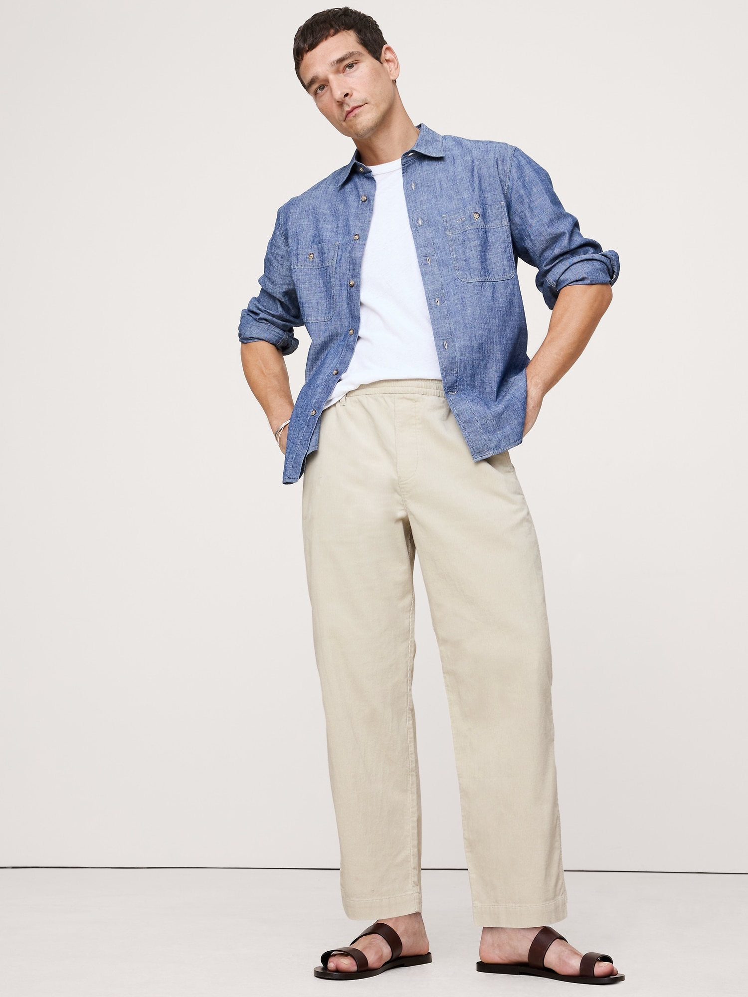 PANTALON AMPLE À TAILLE EXTENSIBLE EN VELOURS CÔTELÉ