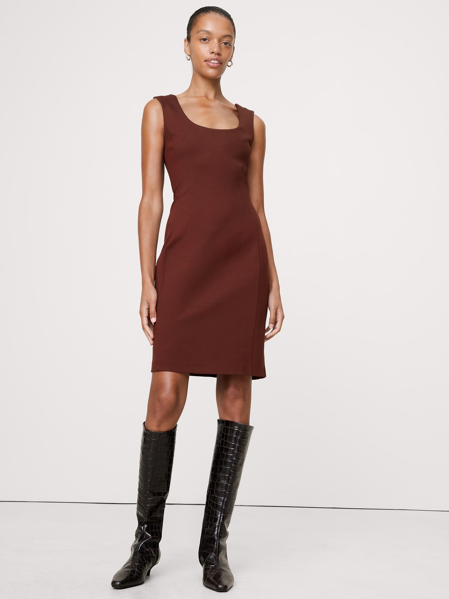Everywhere Ponte Scoop-Neck Sheath Dress - Redwood Canopy Burgundy