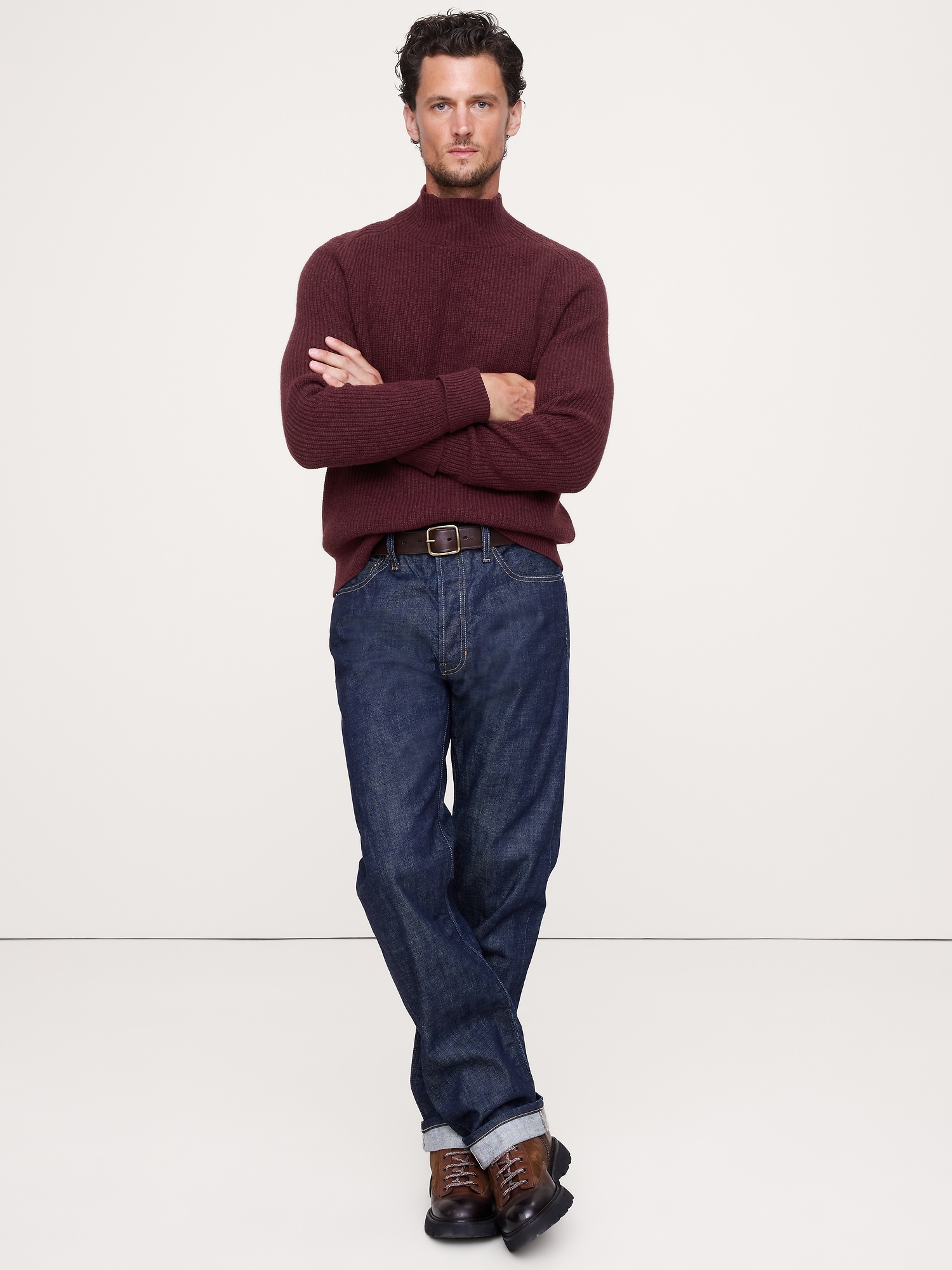 Italian Merino-Blend Mock-Neck Sweater - Burgundy Red