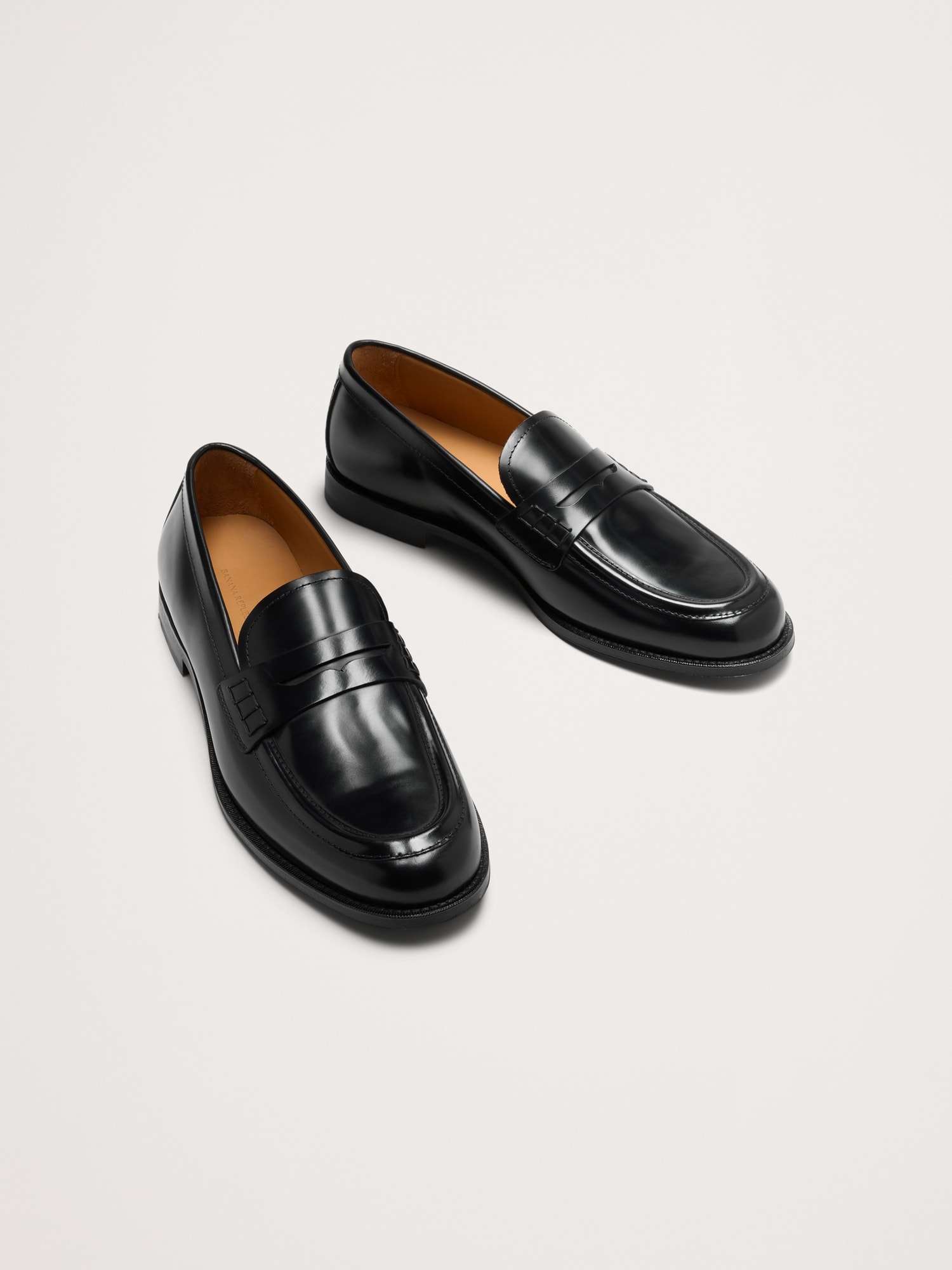 Leather Penny Loafer - Black