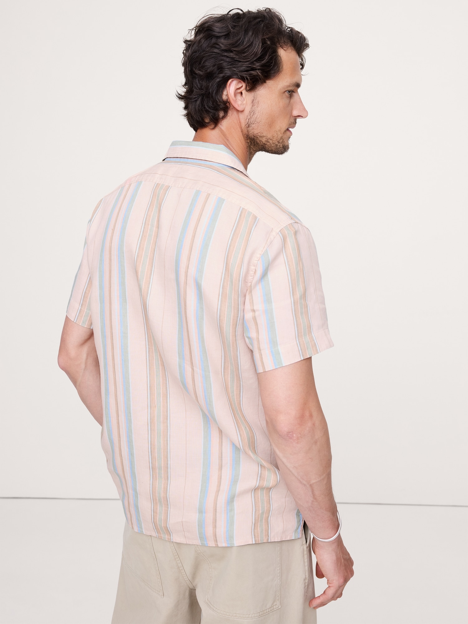 Image number 2 showing, Standard-Fit Linen-Cotton Resort Shirt