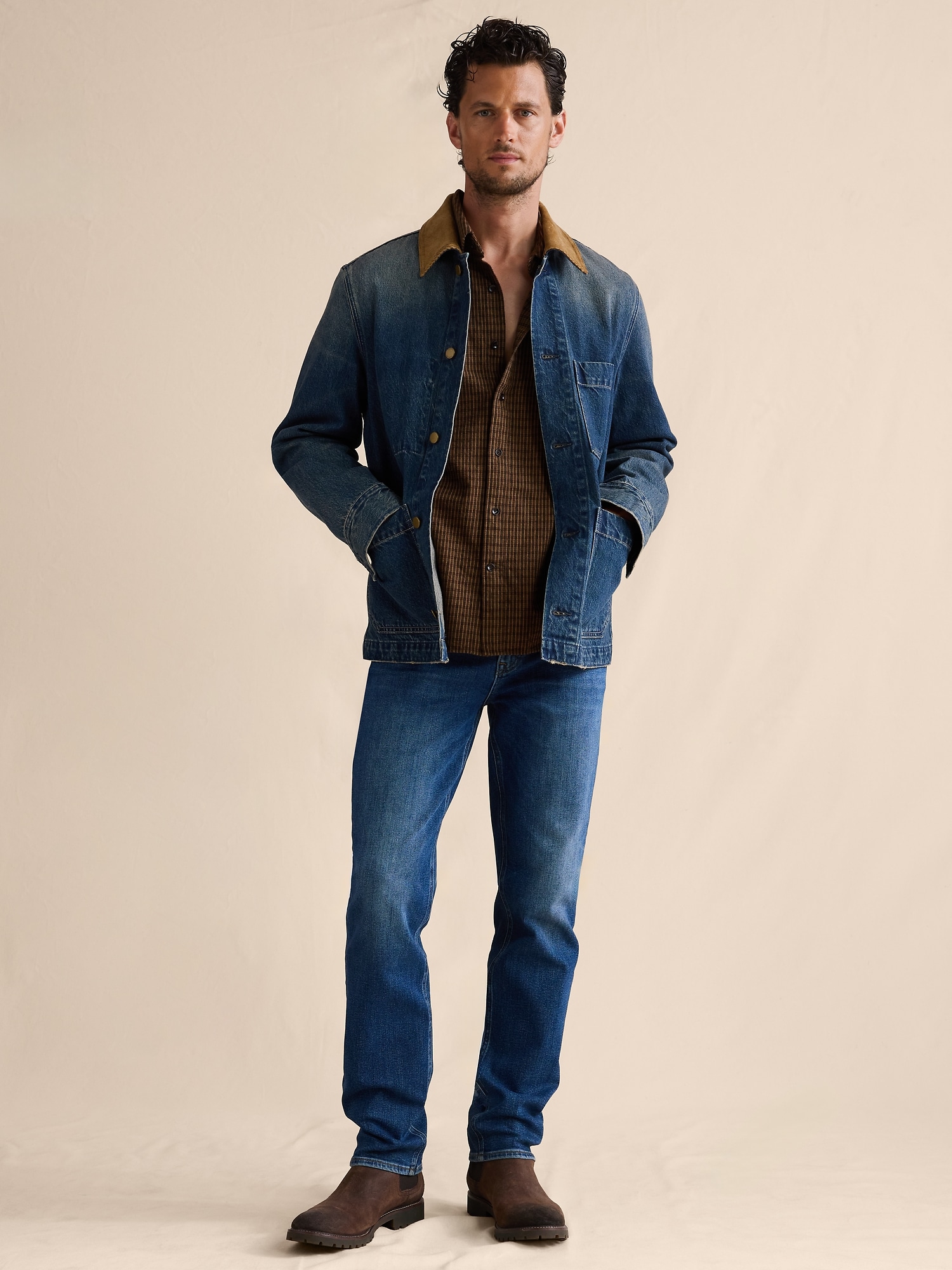 Slim Luxe Traveler Jean - Medium Wash