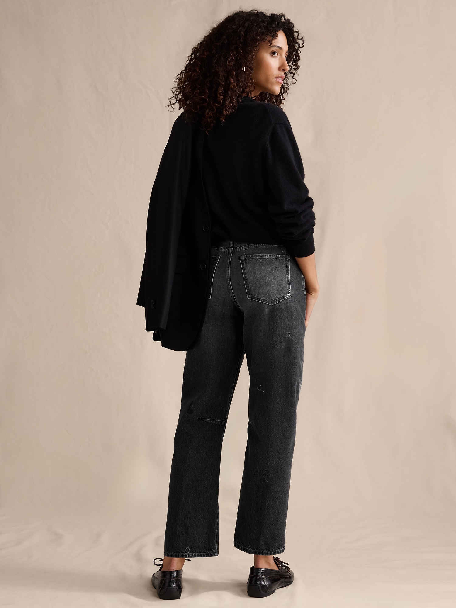 Image number 7 showing, Mid-Rise Barrel Ankle Jean