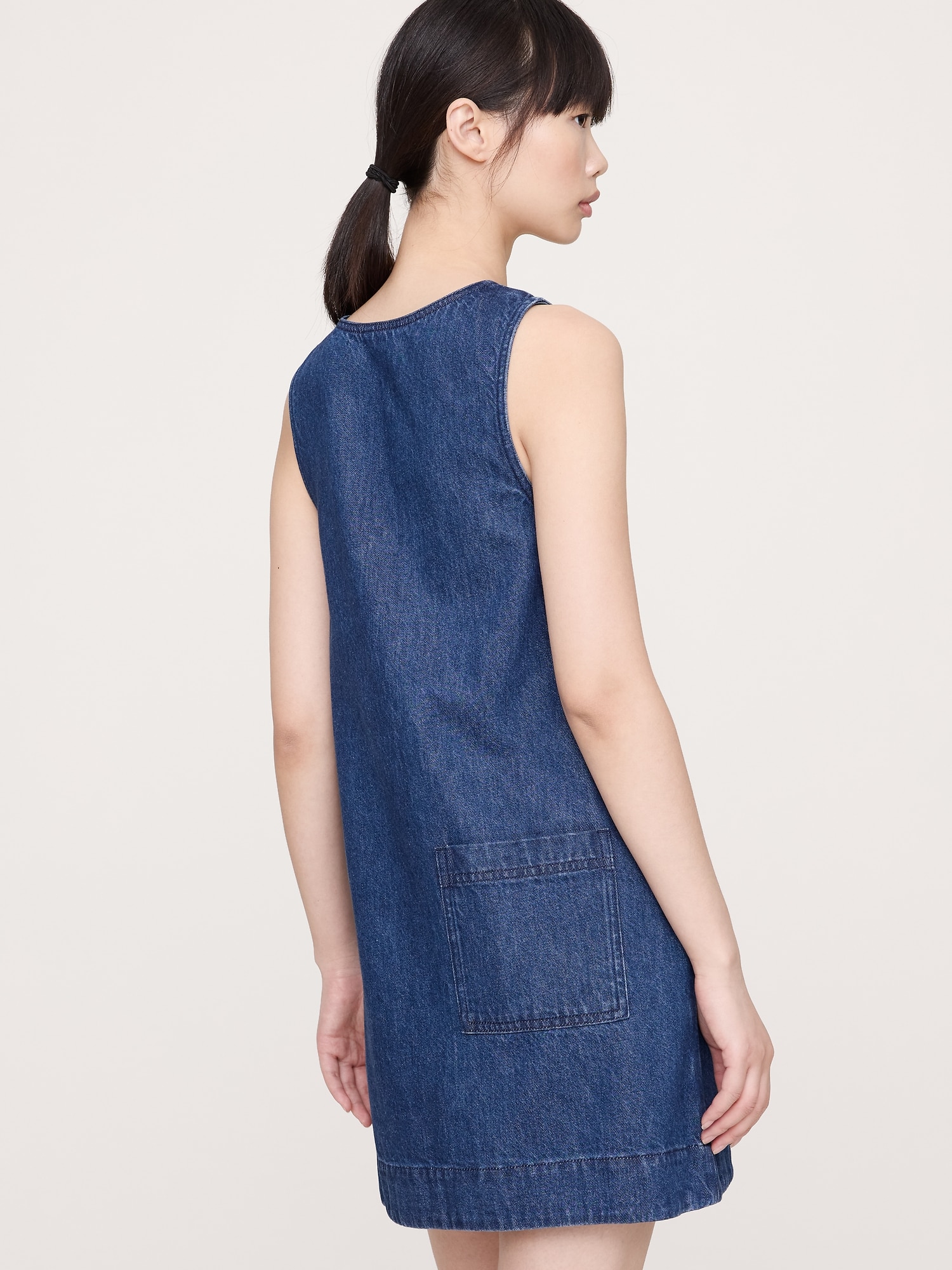 L'image numéro 2 présente ROBE DROITE EN DENIM