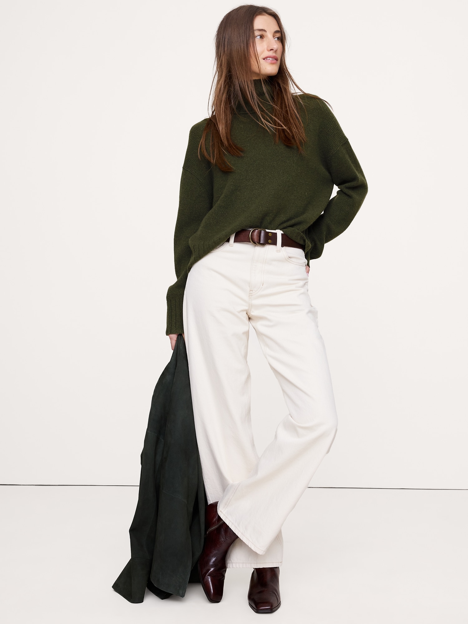 Image number 4 showing, Oversized Cashmere Turtleneck Sweater
