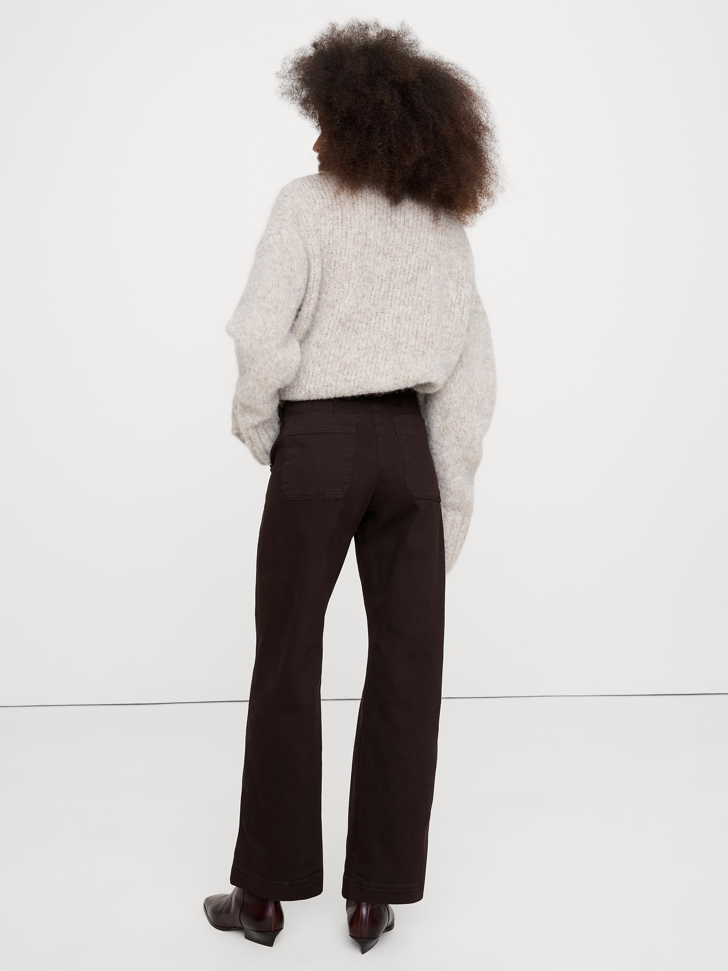 Image number 3 showing, The Weekender Straight-Leg Pant