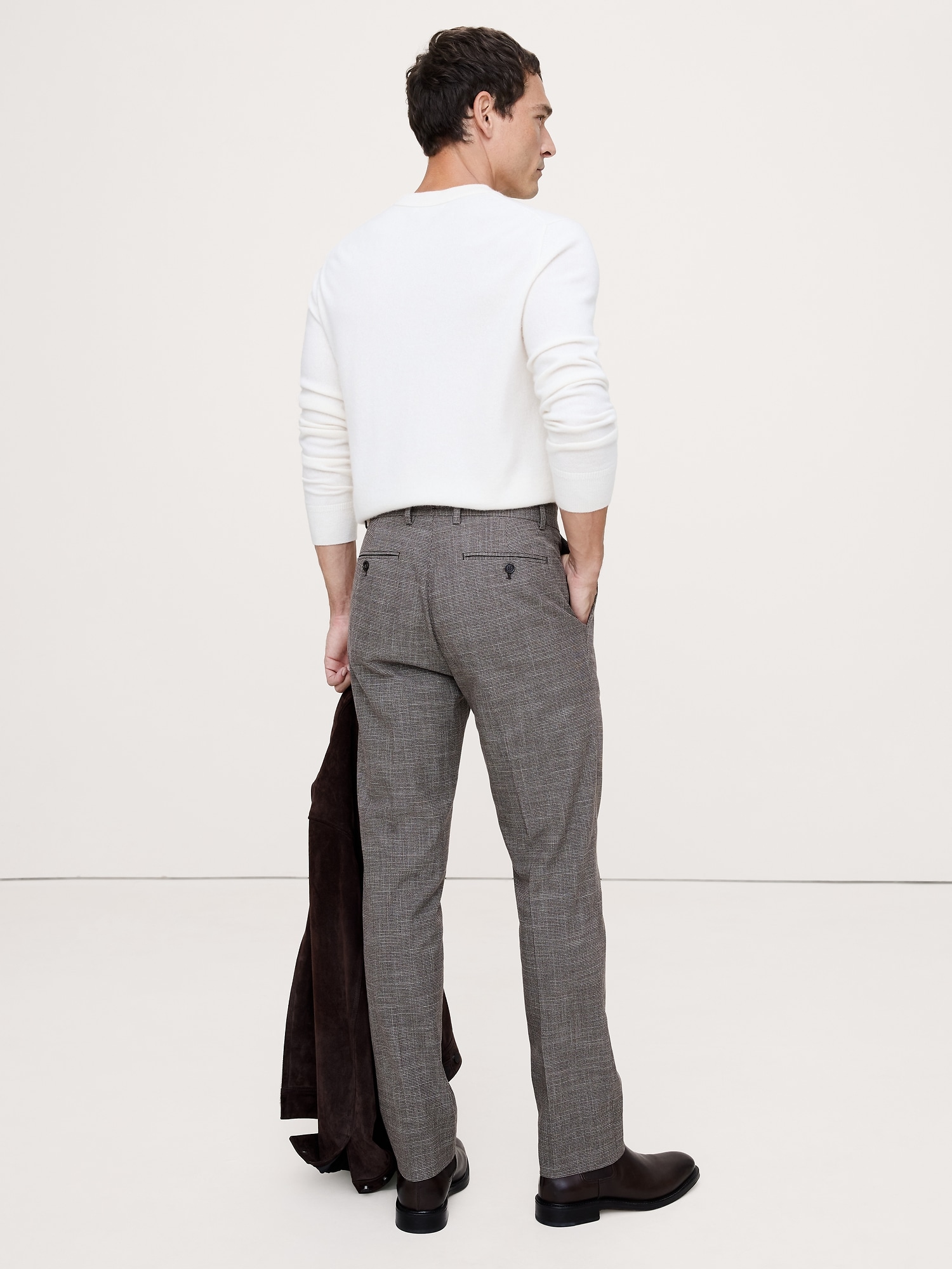 L'image numéro 2 présente Pantalon habillé infroissable à coupe étroite