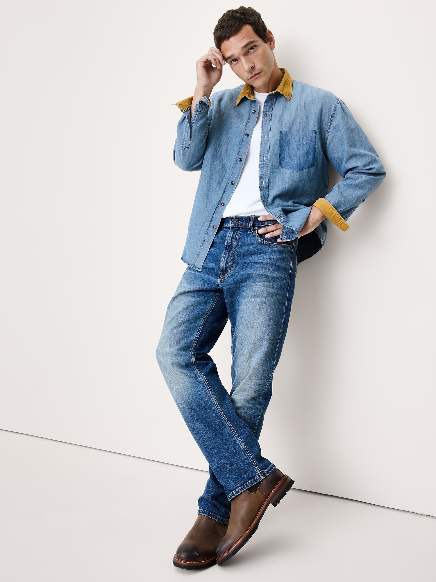 Image number 3 showing, Relaxed-Fit Cotton-Hemp Chambray Shirt