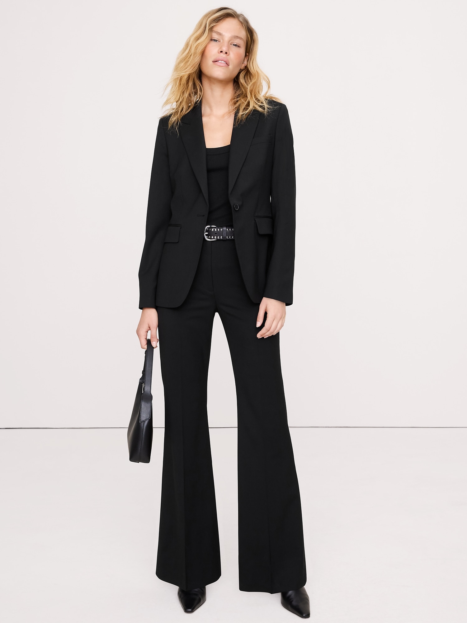 Essential Italian Wool Blazer - Black