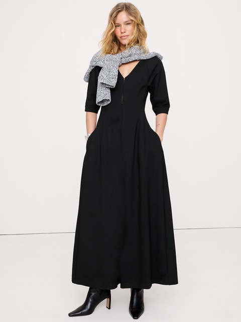 ROBE LONGUE À MANCHES BOUFFANTES EN TRICOT POINT DE ROME