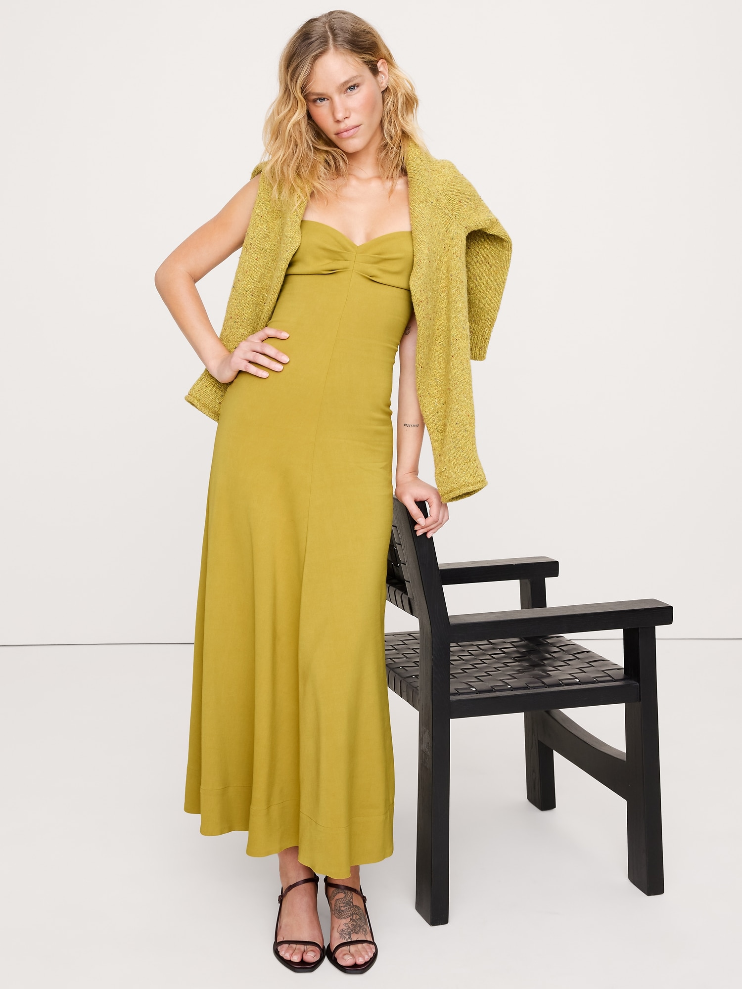 Stretch-Sateen Sweetheart Maxi Dress - Gilded Green