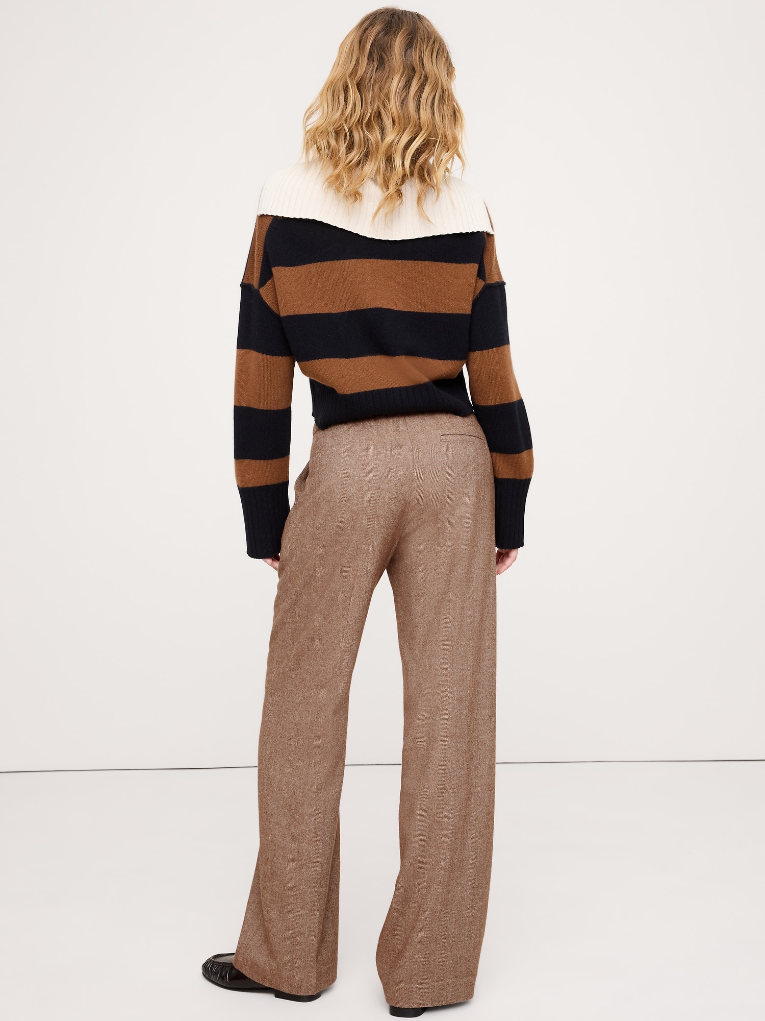 Image number 8 showing, Mid-Rise Wide-Leg Flannel Drawstring Pant