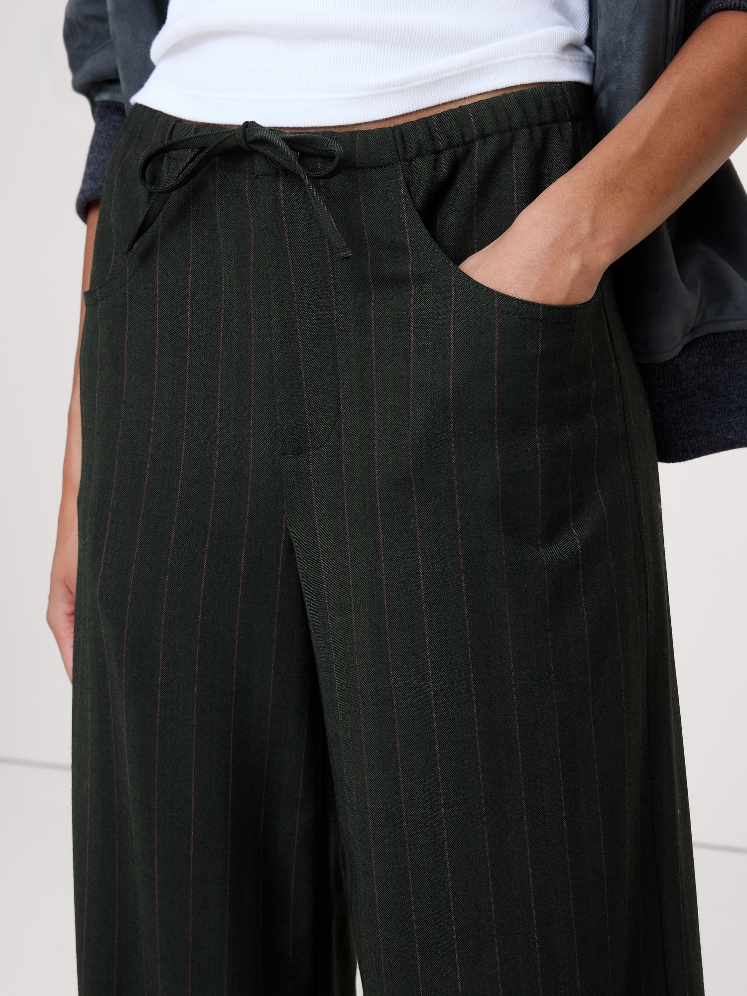 Image number 7 showing, Mid-Rise Wide-Leg Flannel Drawstring Pant