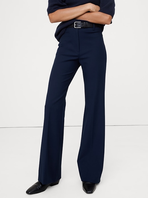 Jean Flare Banana Republic Denim Stretch Taille 2, Délavé Foncé - Très Bon état