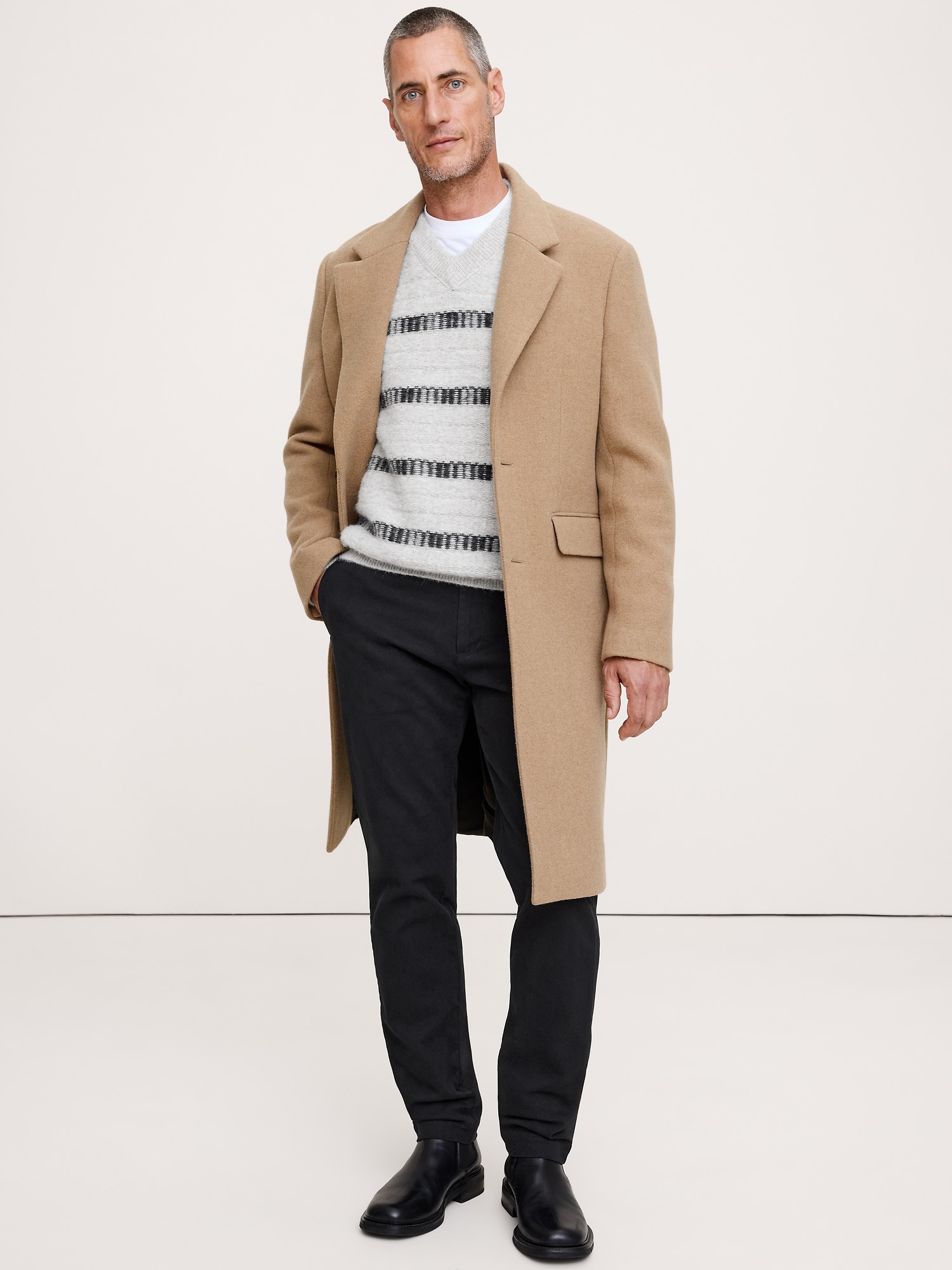 Slim Brushed Traveler Chino - Black