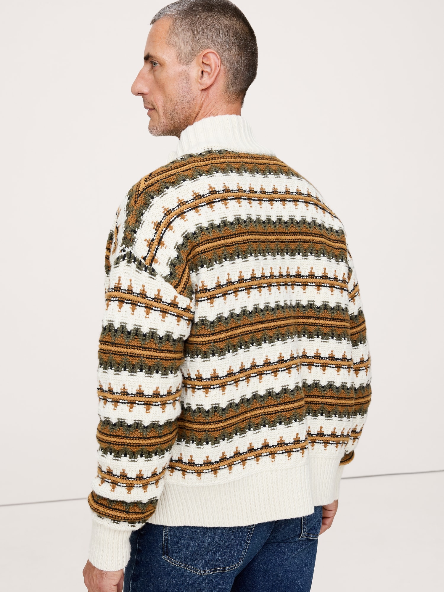 L'image numéro 2 présente Veste-chandail en mélange de laine mérinos à motif jacquard