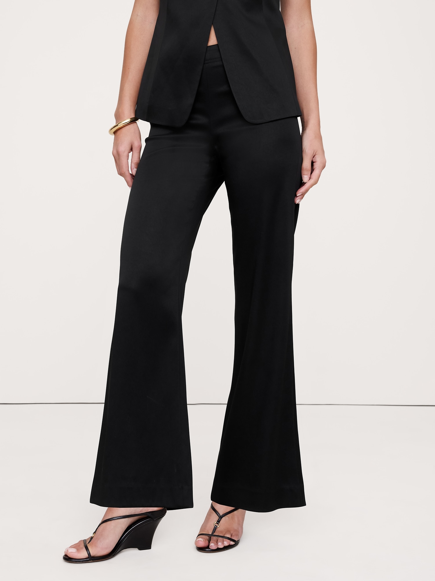 Image number 4 showing, Mid-Rise Kick-Flare Satin Ankle Pant