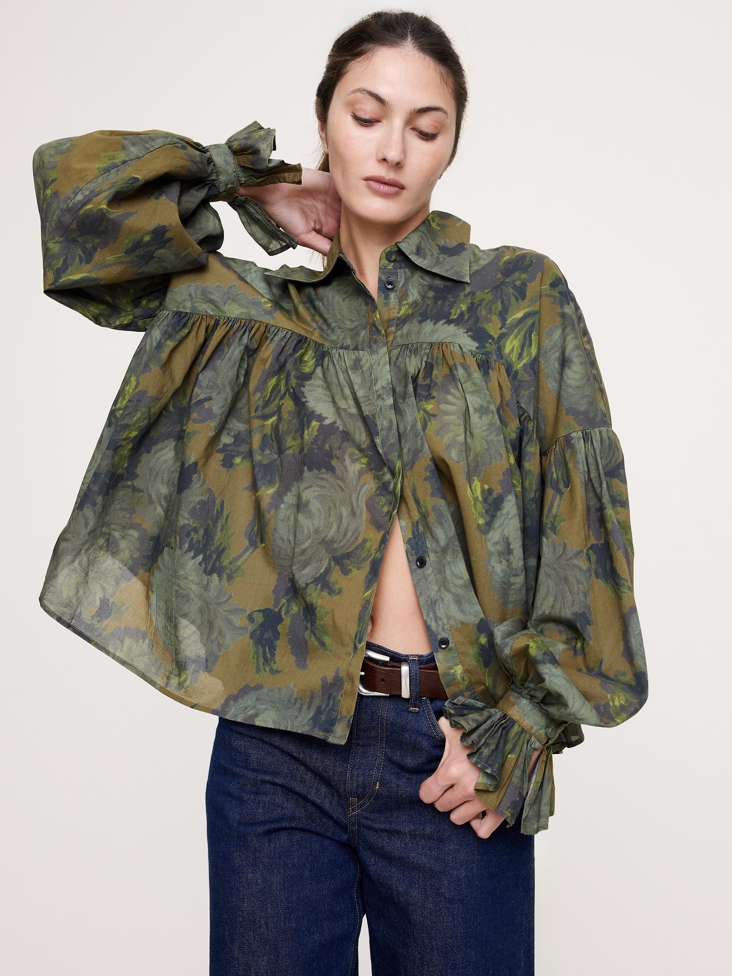 Image number 1 showing, Cotton Balloon-Sleeve Shirt