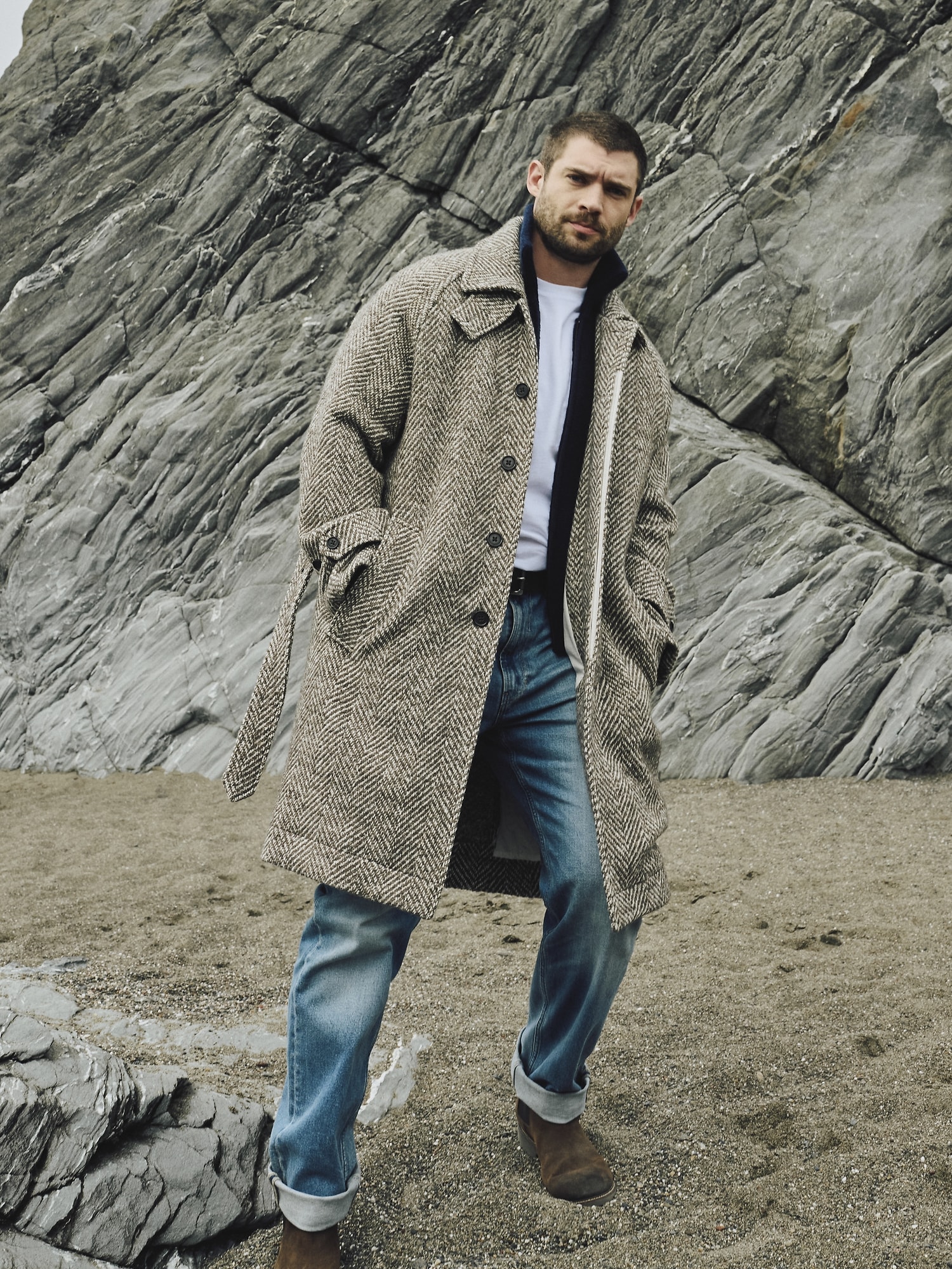 Image number 8 showing, Italian Herringbone Balmacaan Coat