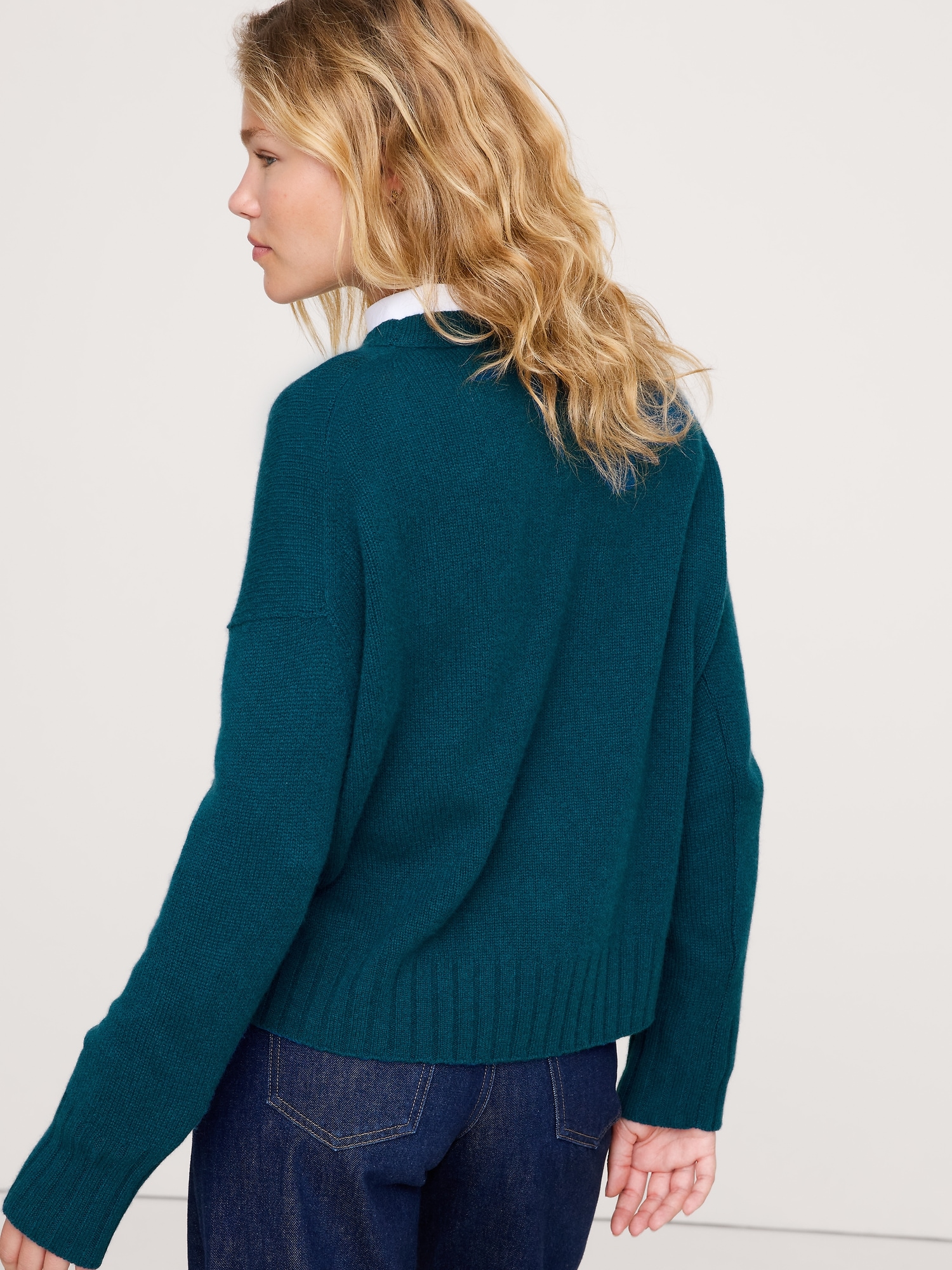 Image number 3 showing, Oversized Midweight Cashmere Crew-Neck Sweater