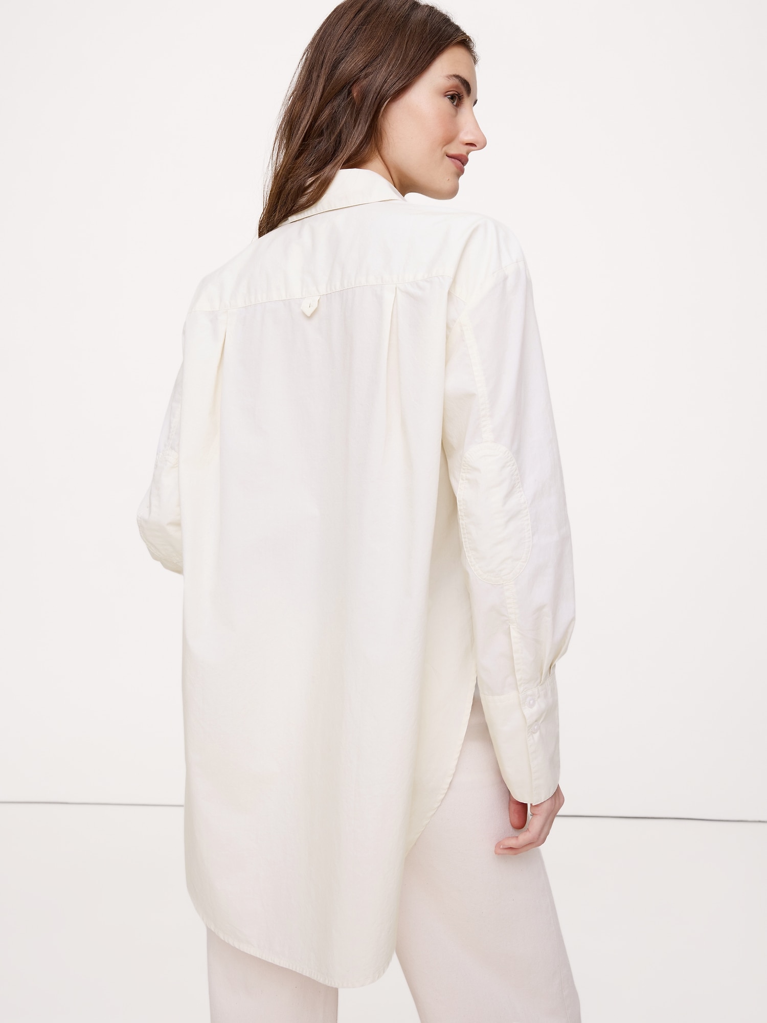 Image number 3 showing, Cotton Poplin Curve-Hem Shirt