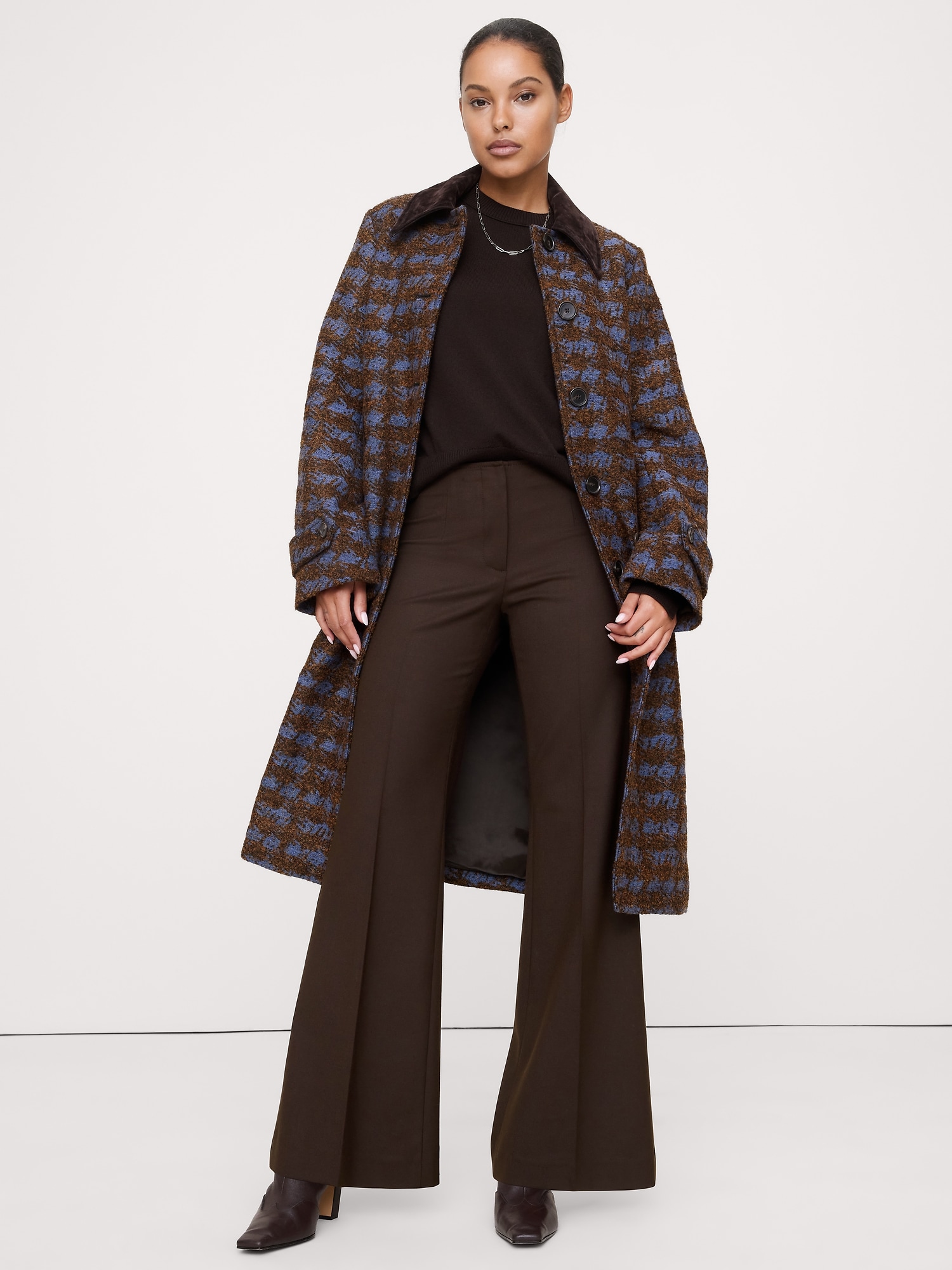 Pantalon évasé à taille mi-basse en mélange de laine extensible - Brun Double Chocolat