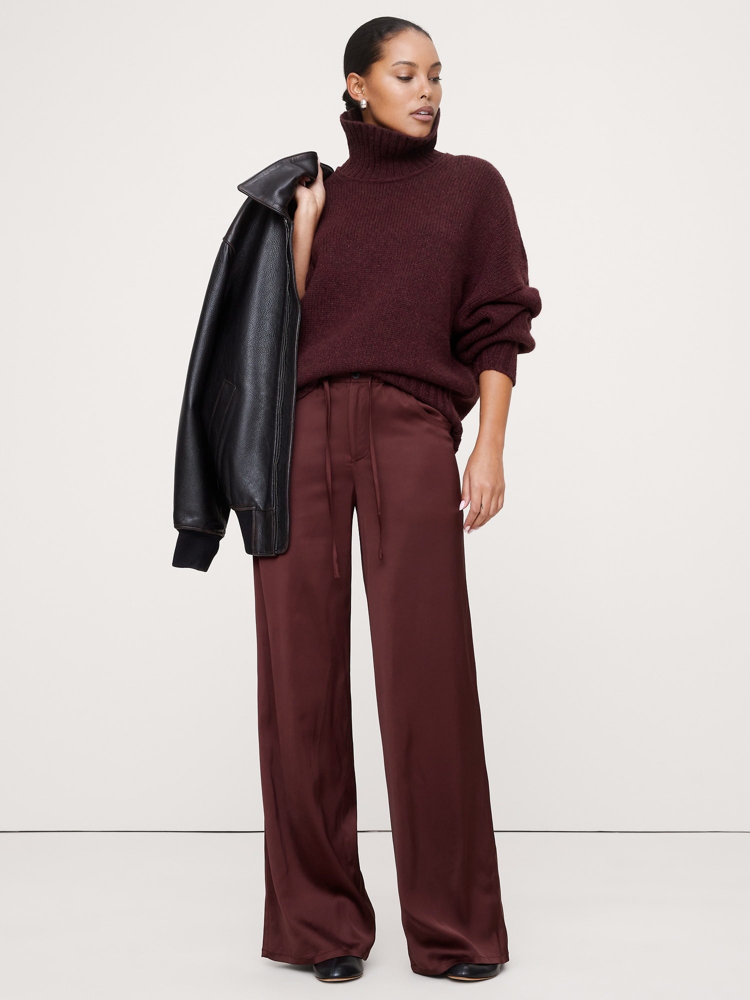 Mid-Rise Wide-Leg Pull-On Stretch-Satin Pant - Redwood Canopy Burgundy