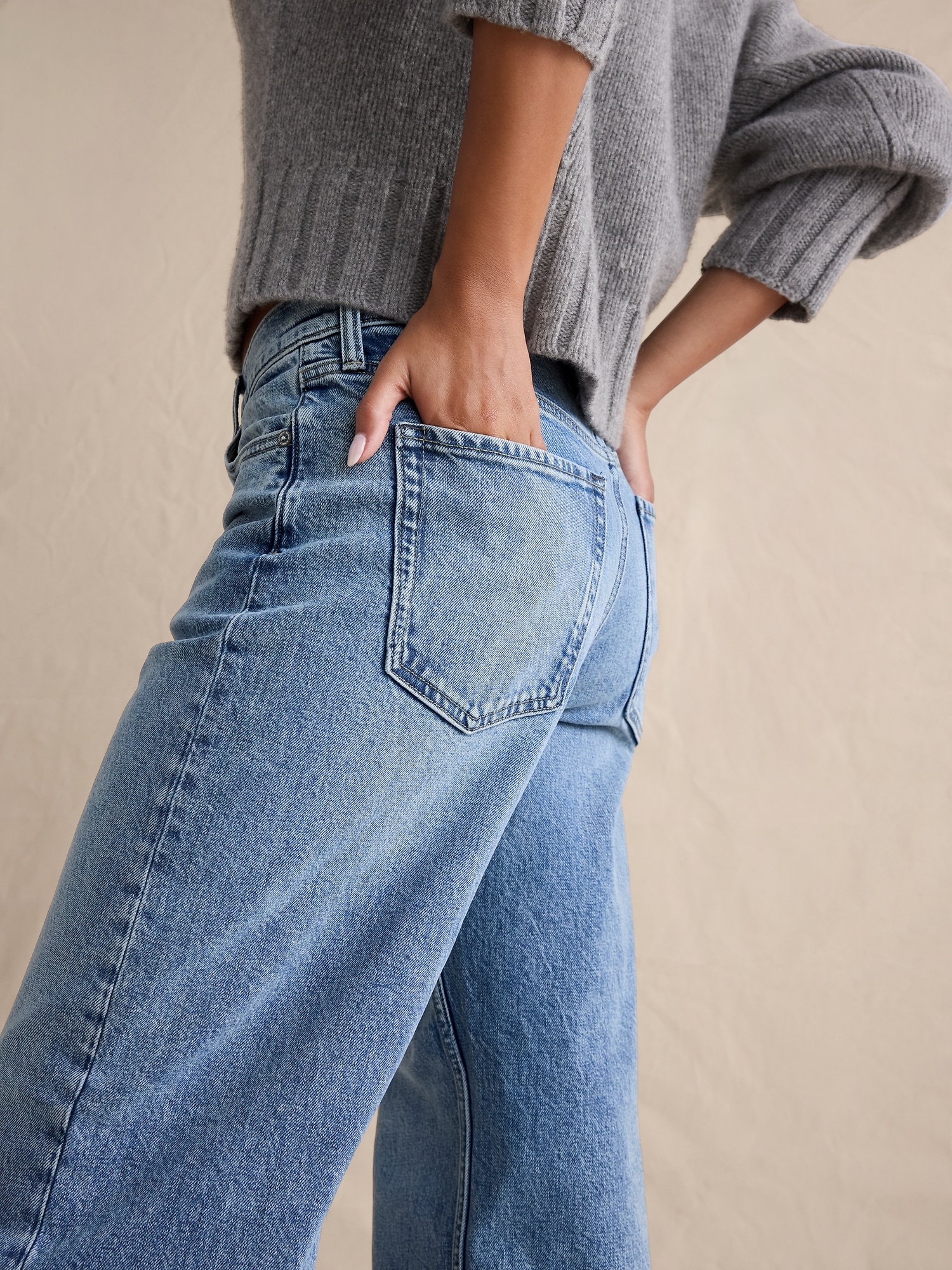 Image number 8 showing, Mid-Rise 90S Loose Jean