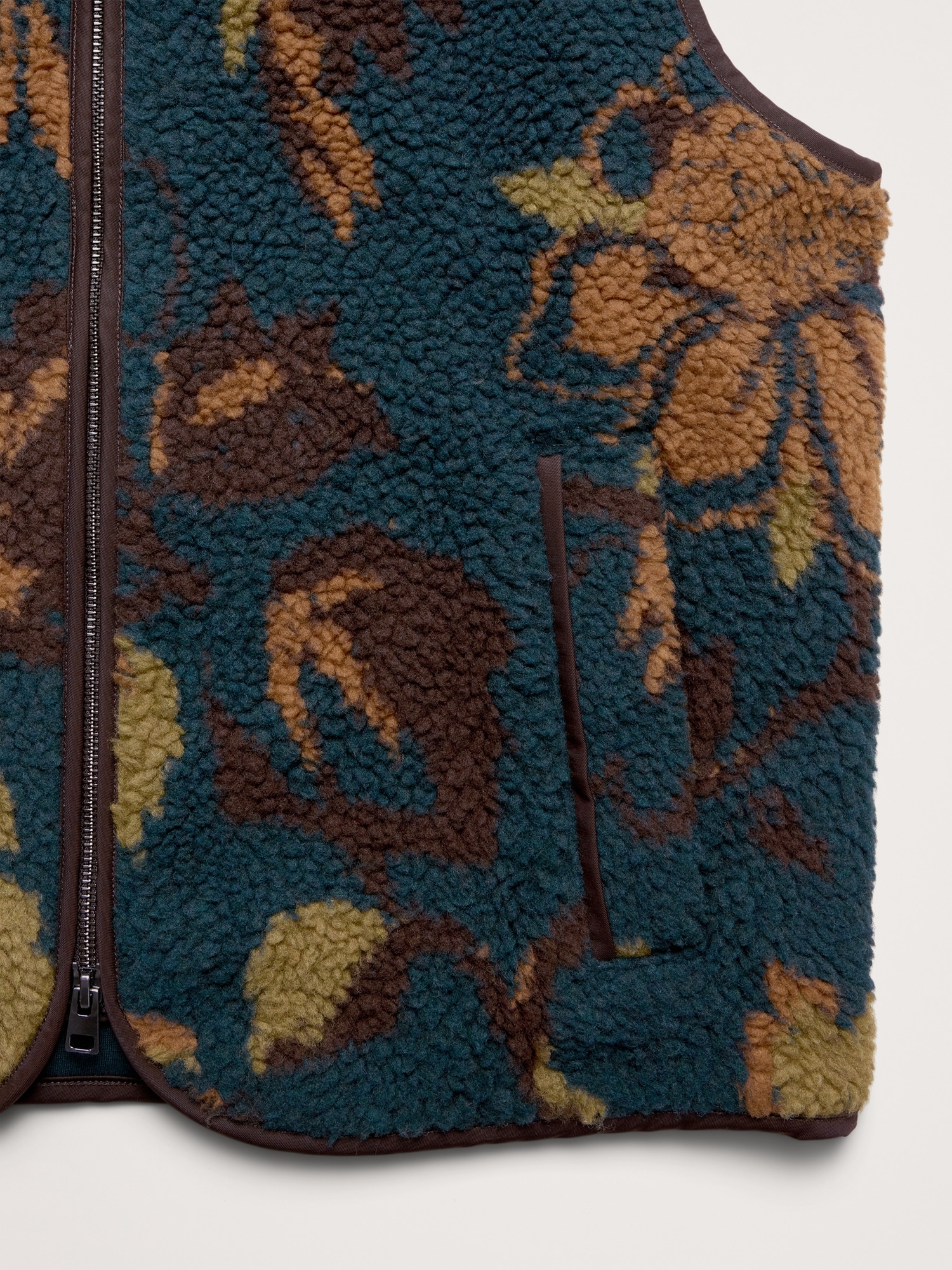 Image number 5 showing, Print Sherpa Vest