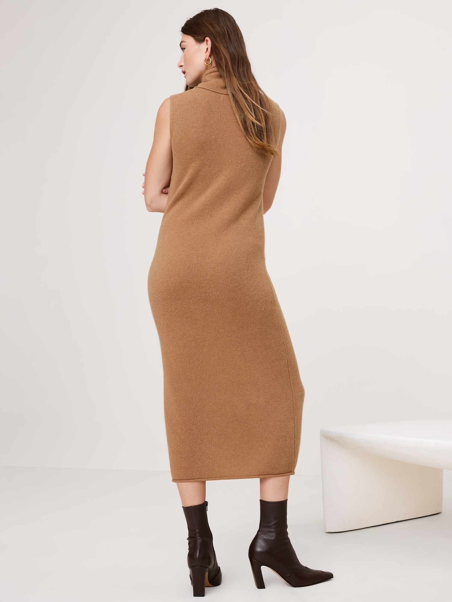 Image number 3 showing, Lightweight Cashmere Turtleneck Midi Dress