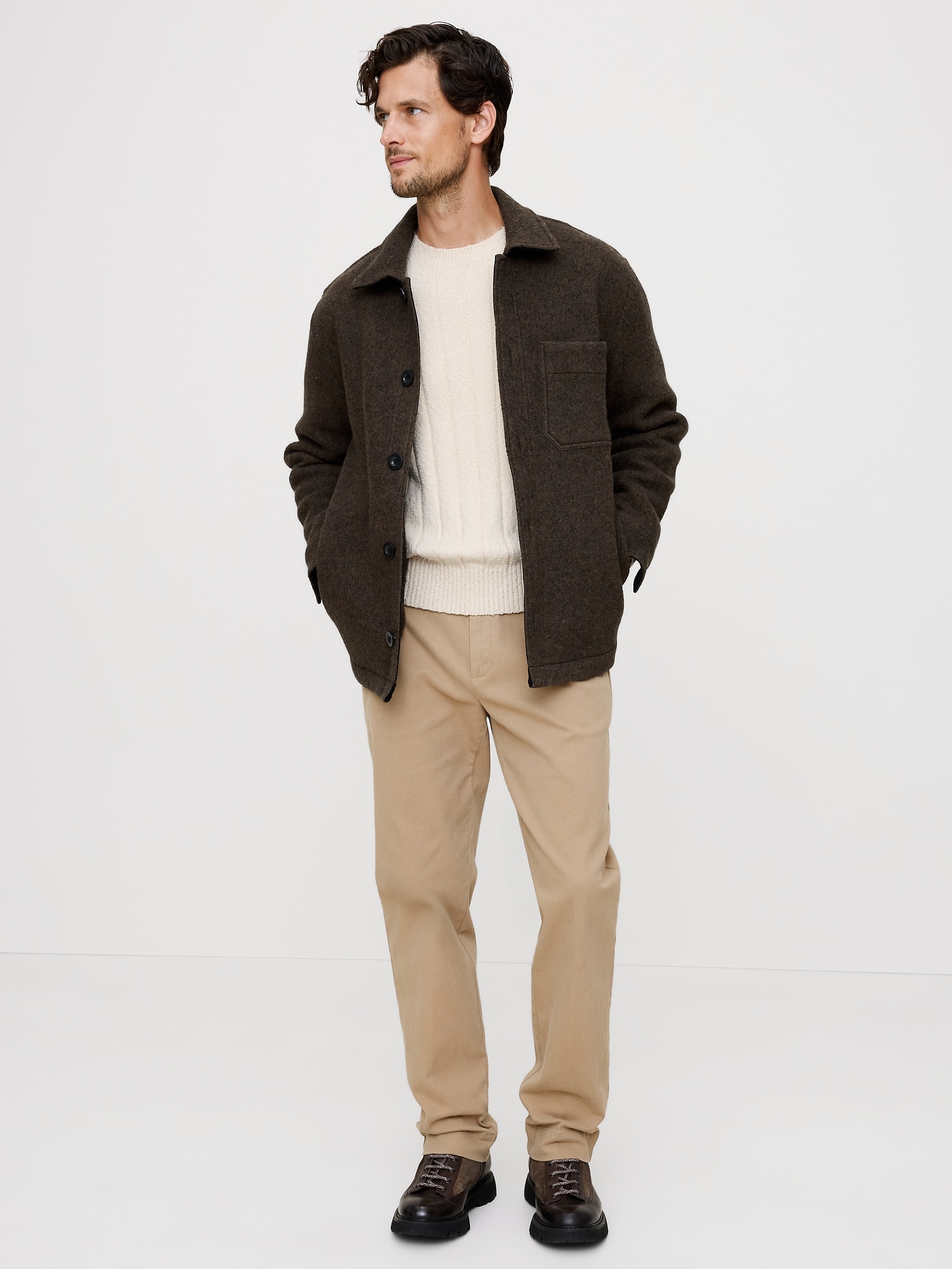 L'image numéro 3 présente Chandail ras du cou en tricot bouclé côtelé