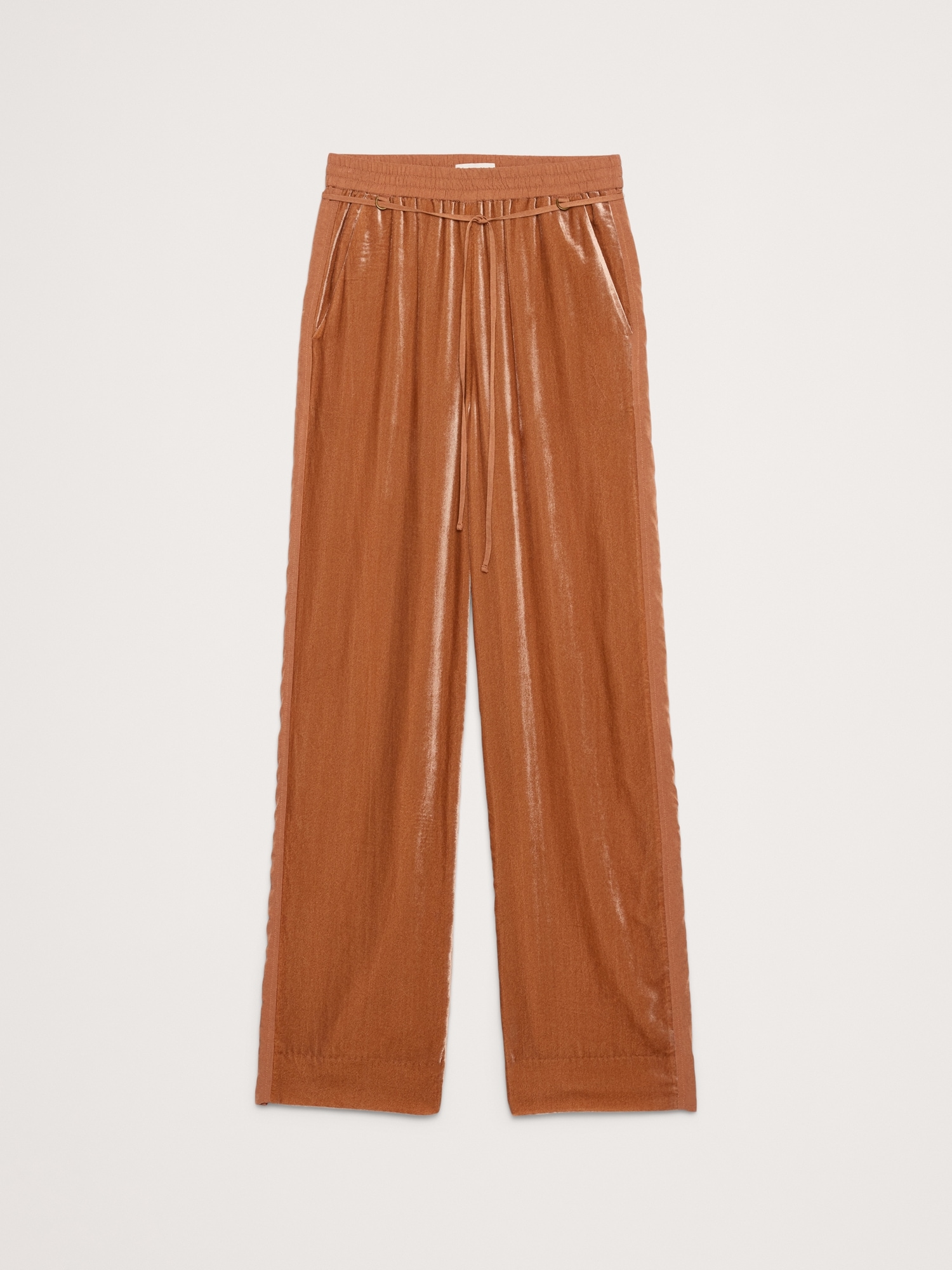 L'image numéro 4 présente Pantalon en velours à taille haute extensible, jambe large