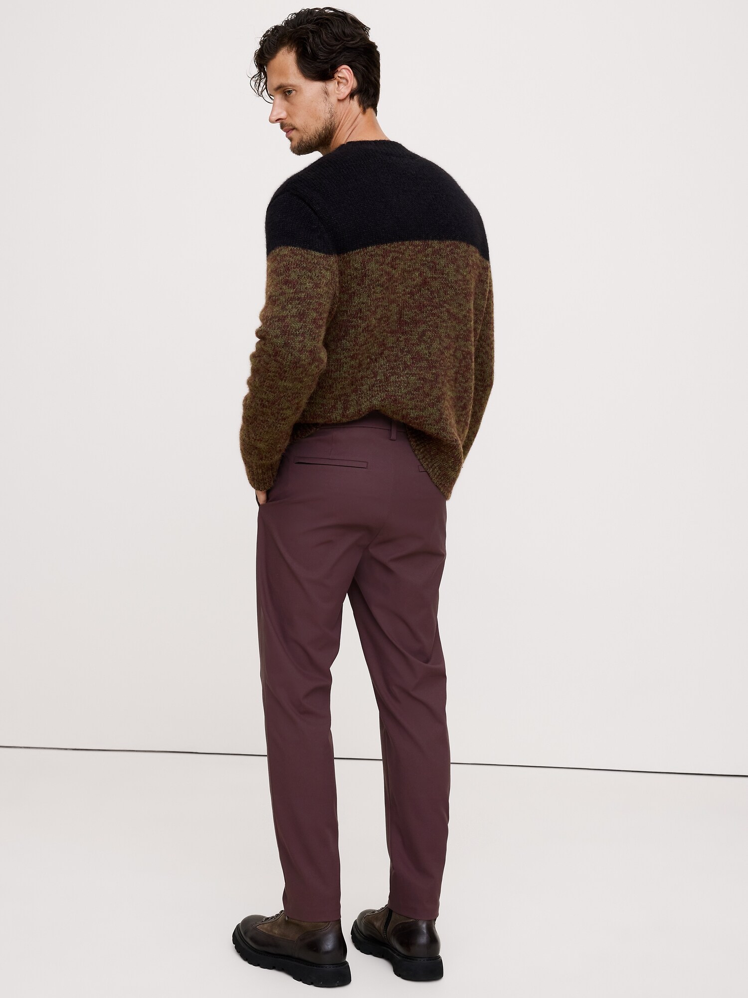 L'image numéro 2 présente Pantalon Performance athlétique étroit