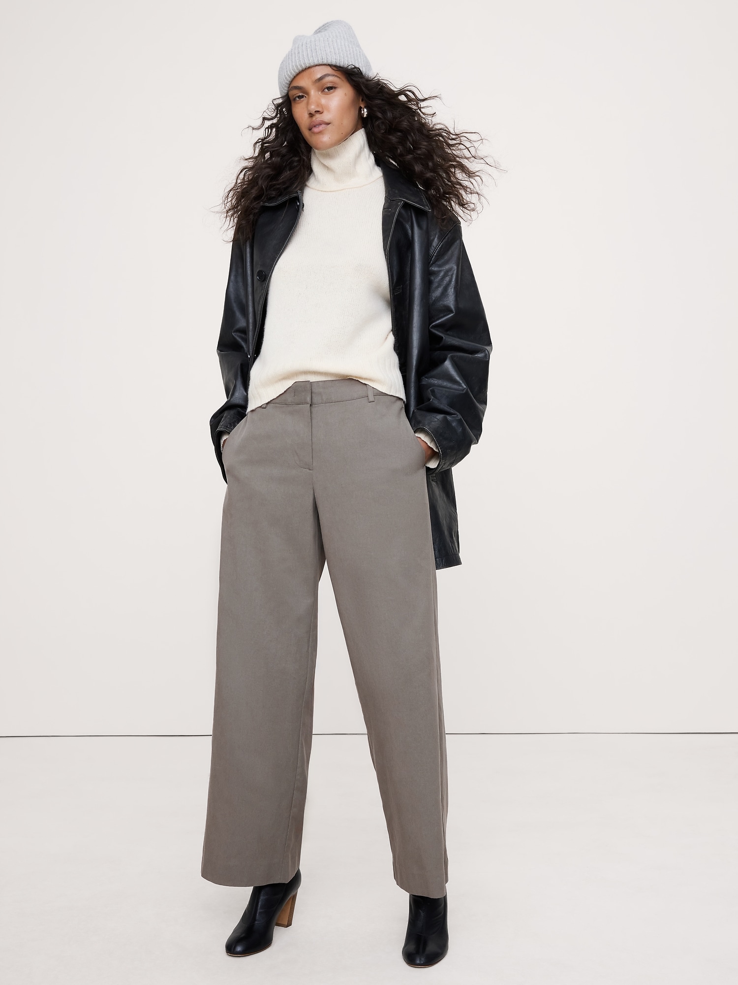 The Everyday Wide-Leg Pant - Mushroom Taupe