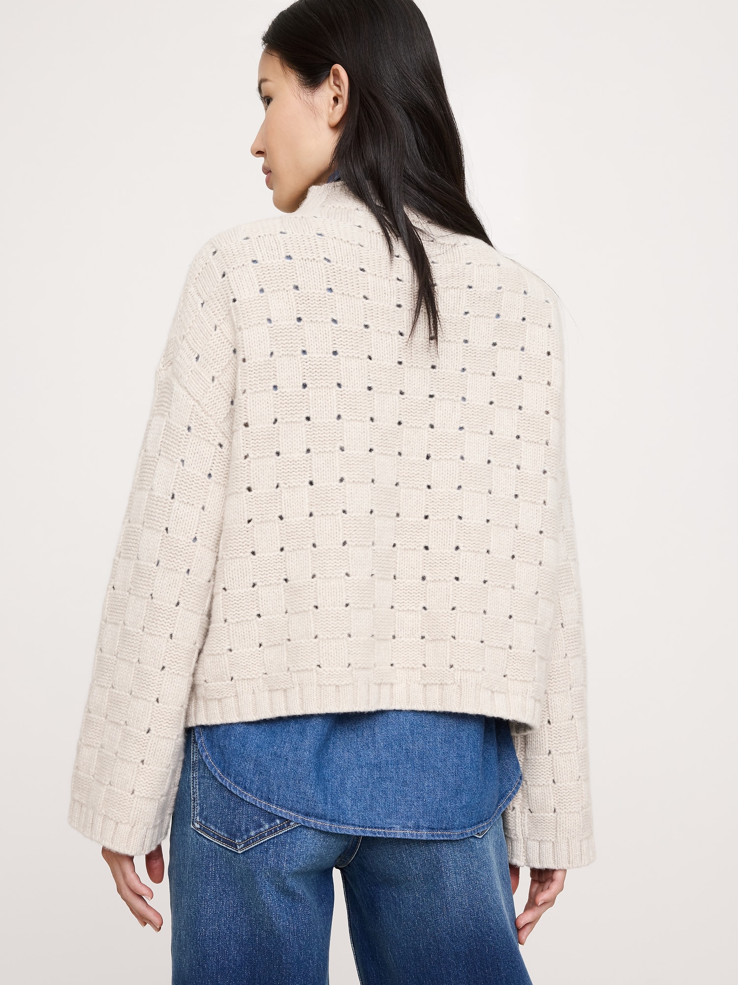 L'image numéro 2 présente Chandail en coton et laine mérinos en point natté