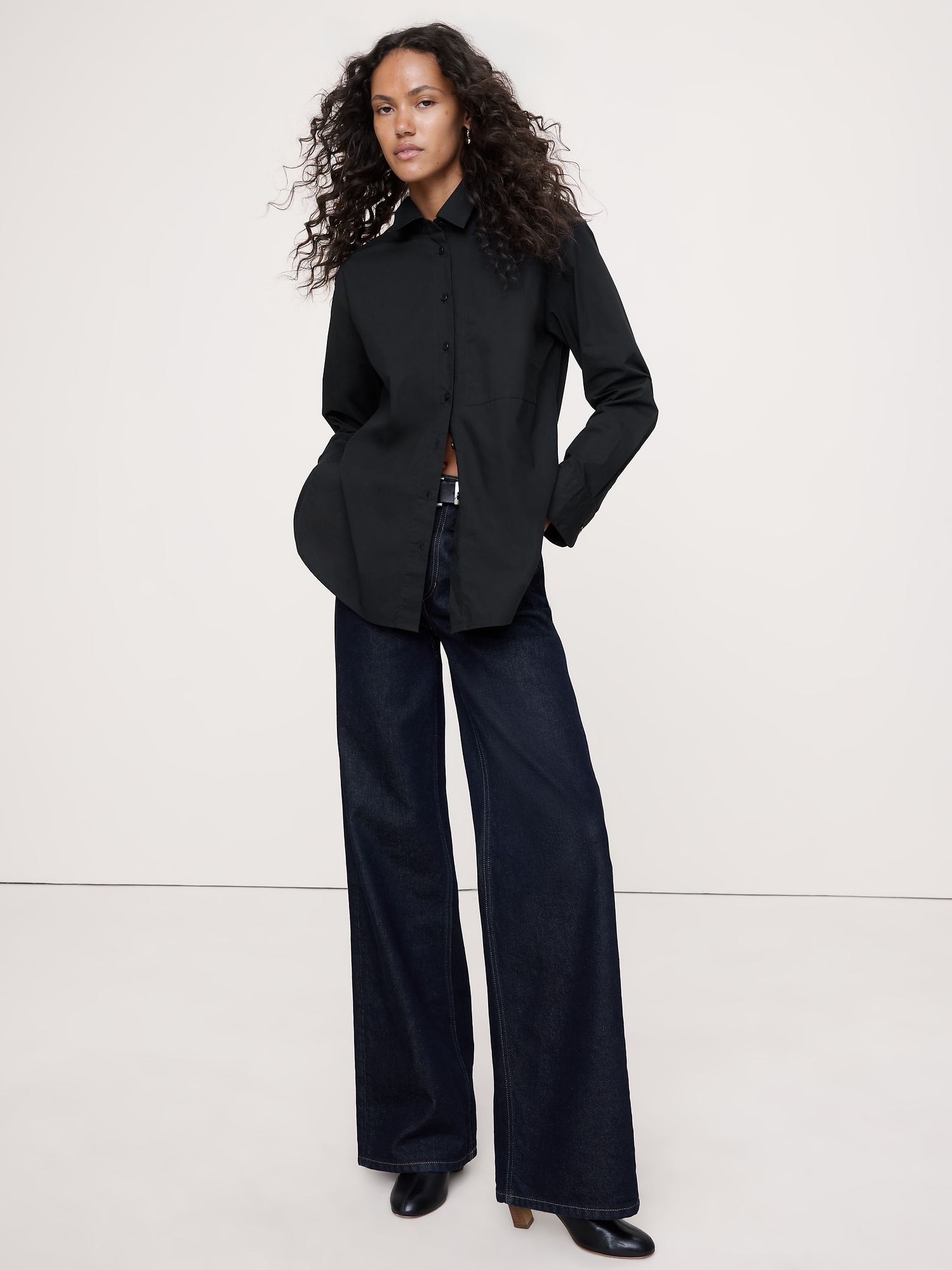 The Oversized Shirt - Black