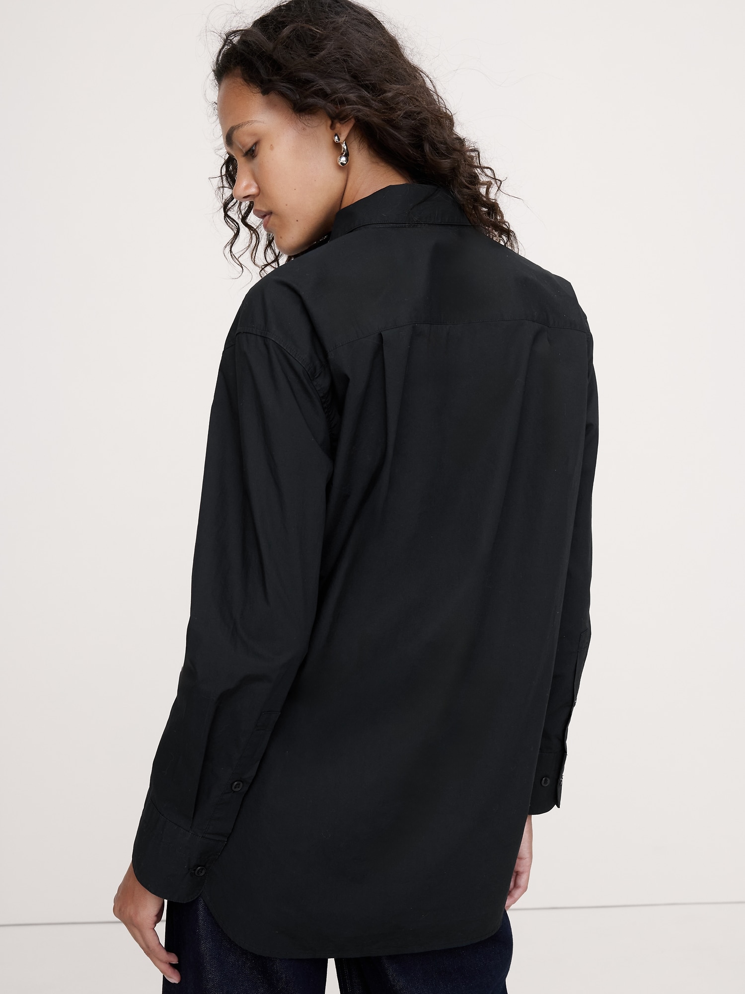 Image number 2 showing, The Oversized Shirt