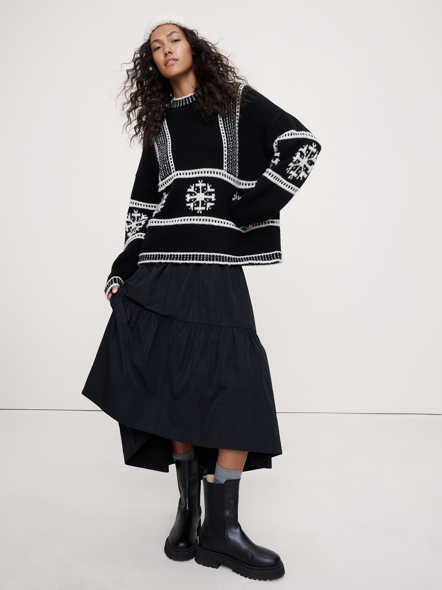 Fair Isle Crew-Neck Sweater - Black & White