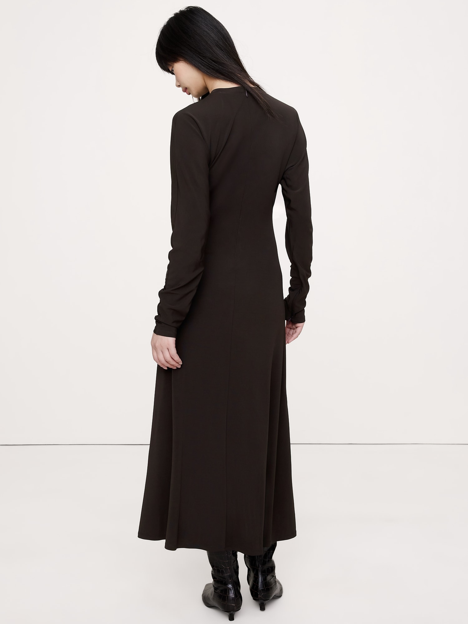 Image number 2 showing, Matte Jersey Midi Dress