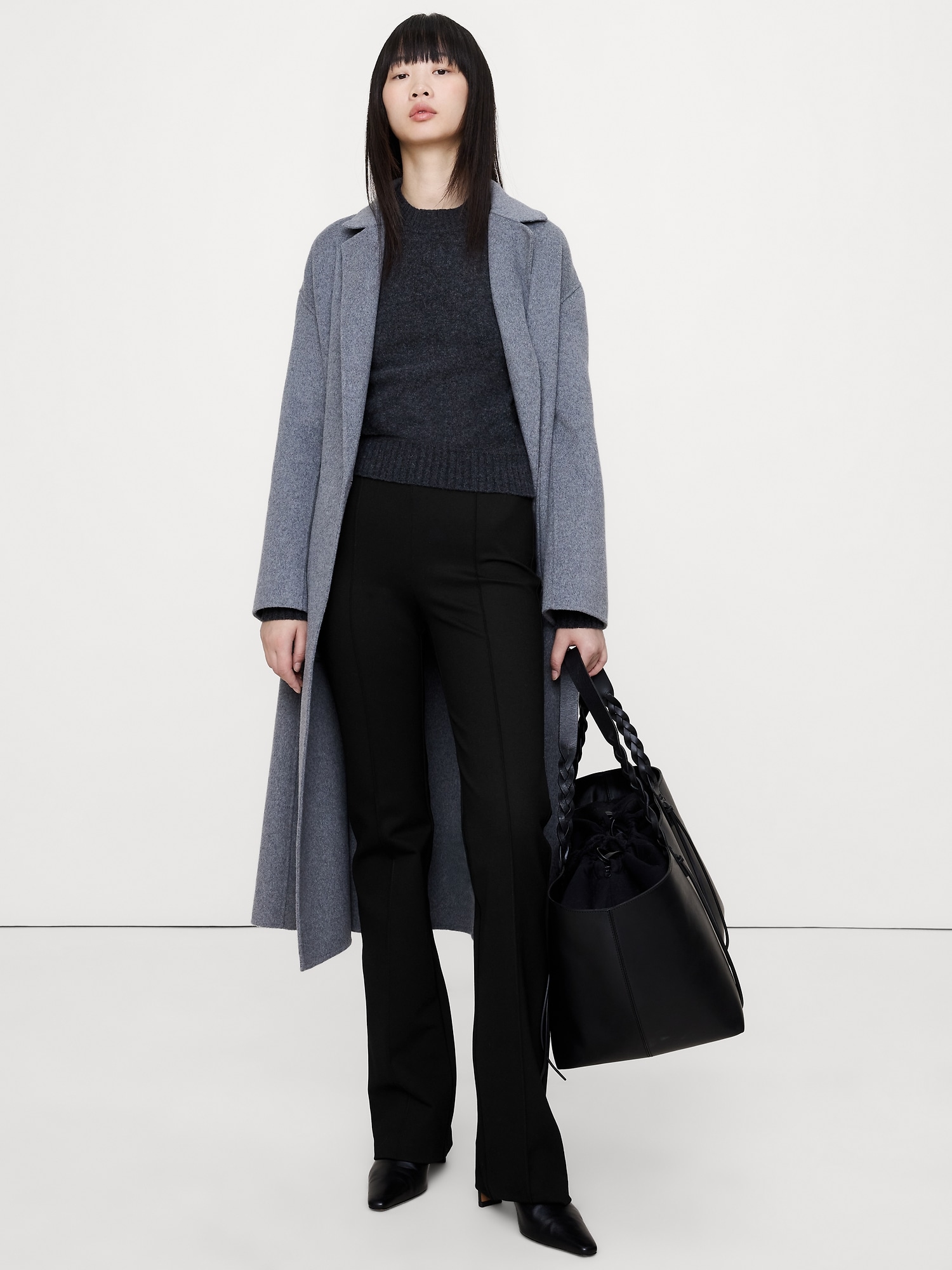 Skinny-Bootcut Everywhere Ponte Pull-On Pant - Black