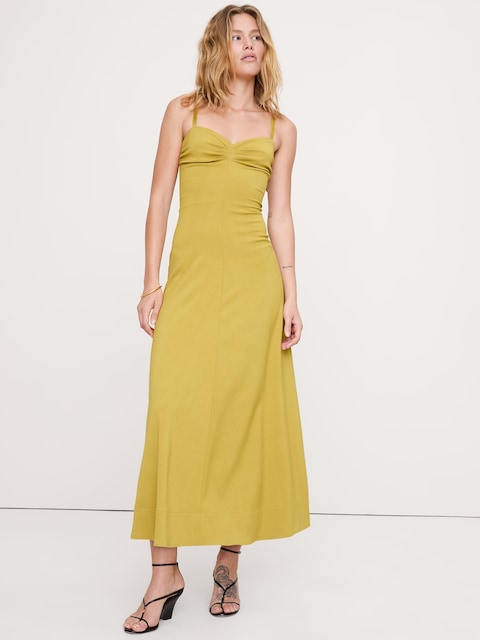 ROBE LONGUE À DÉCOLLETÉ EN CŒUR EN SATIN DE COTON EXTENSIBLE