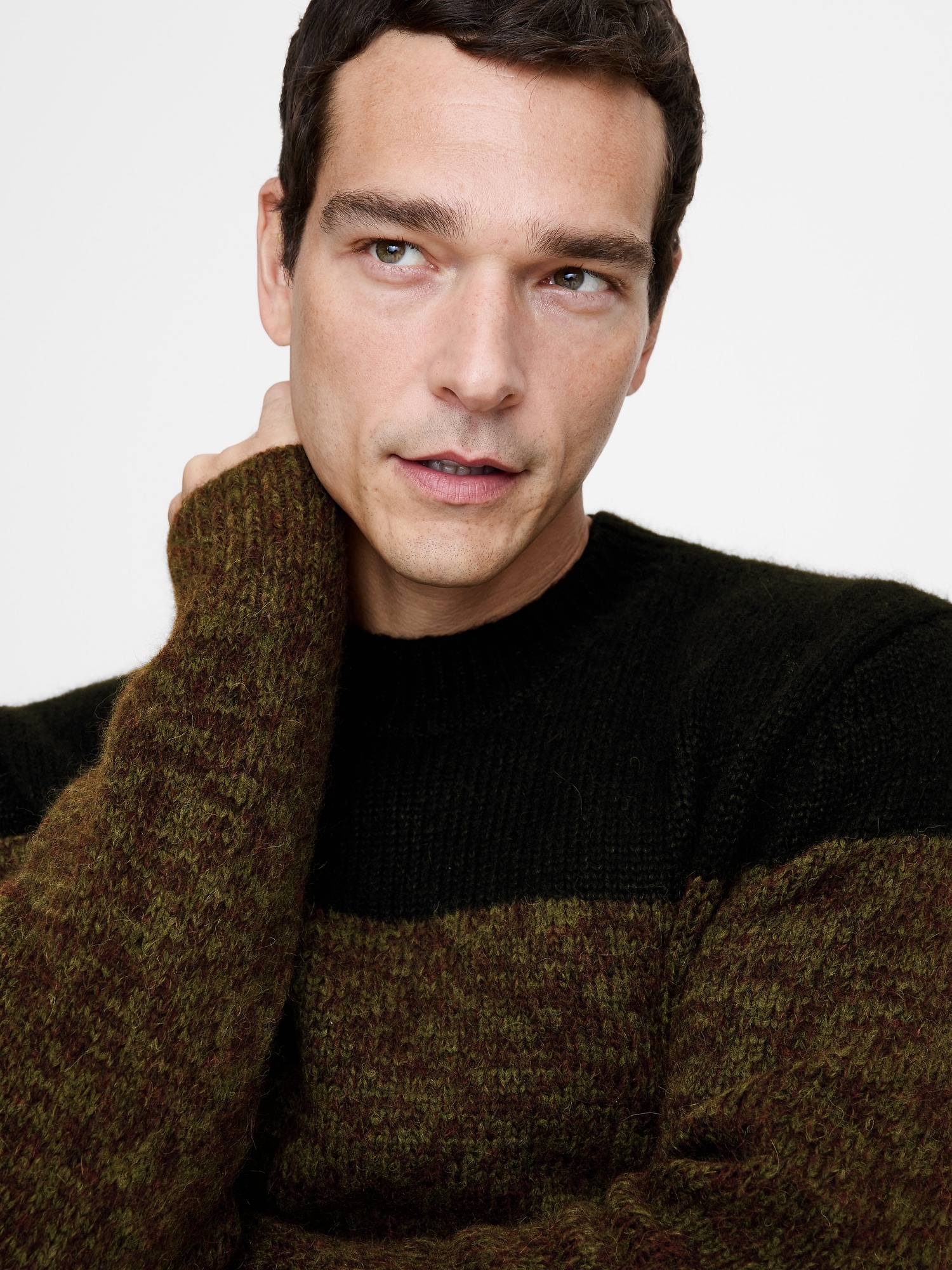 Image number 4 showing, Alpaca-Wool Blend Color-Blocked Sweater