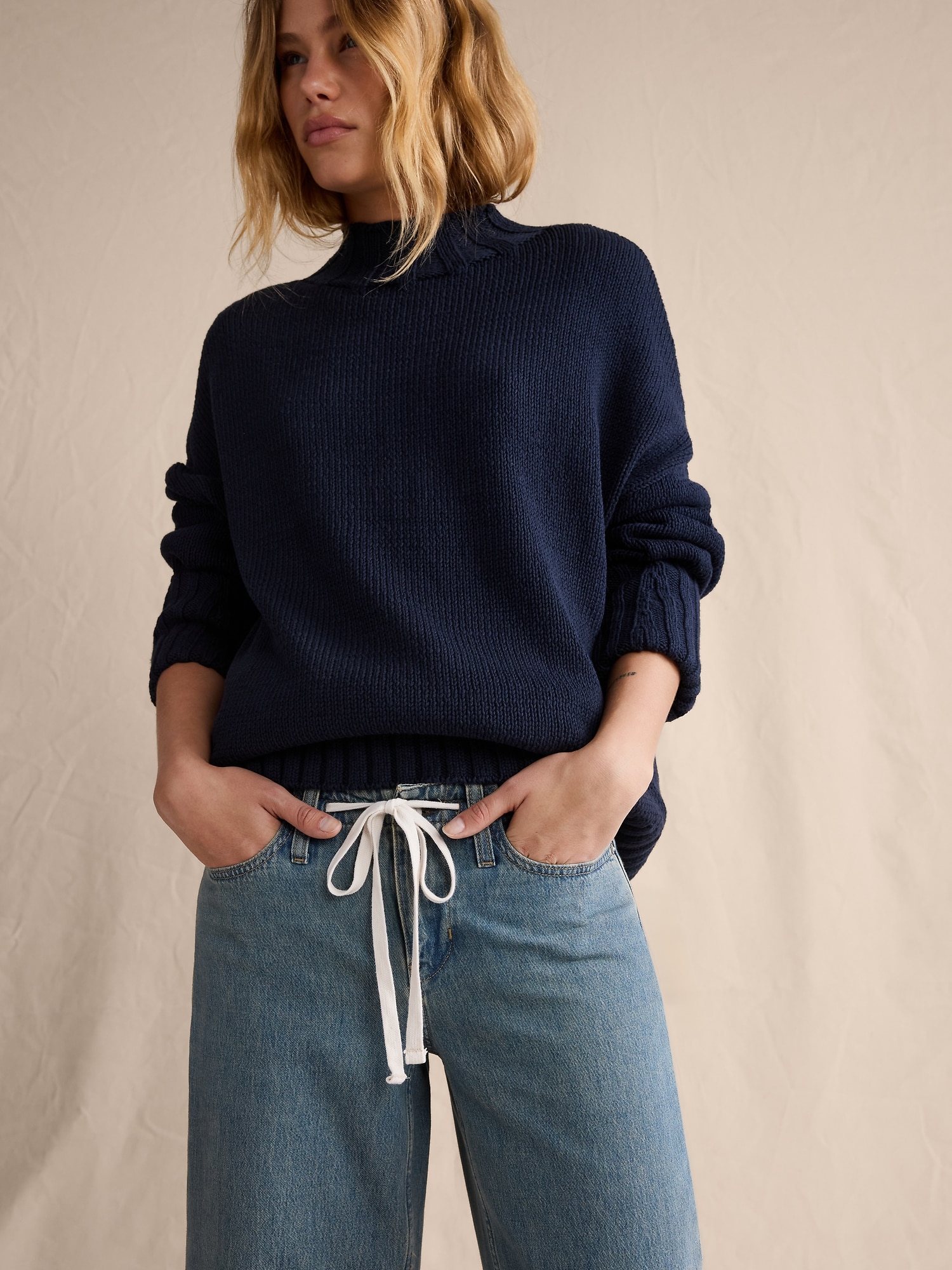 Image number 3 showing, Mid-Rise Wide-Leg Drawstring Jean