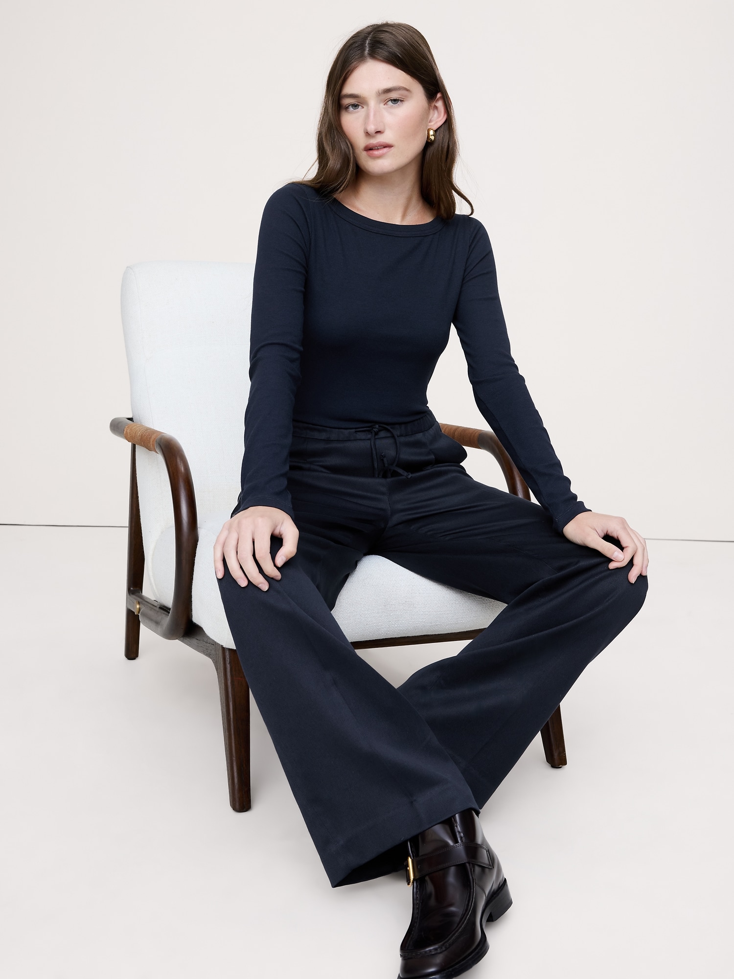 Ribbed Boat-Neck T-Shirt - Navy Blue