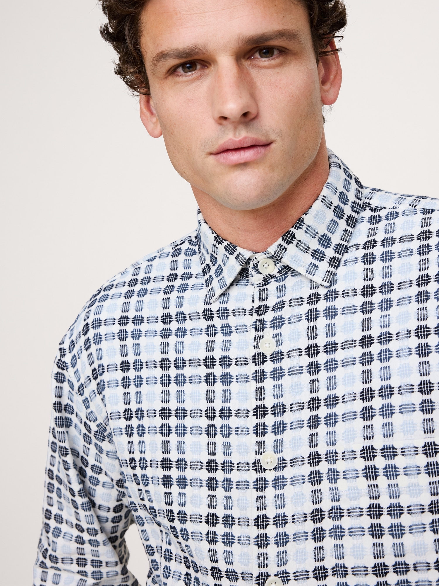 L'image numéro 3 présente Chemise en jacquard à coupe décontractée