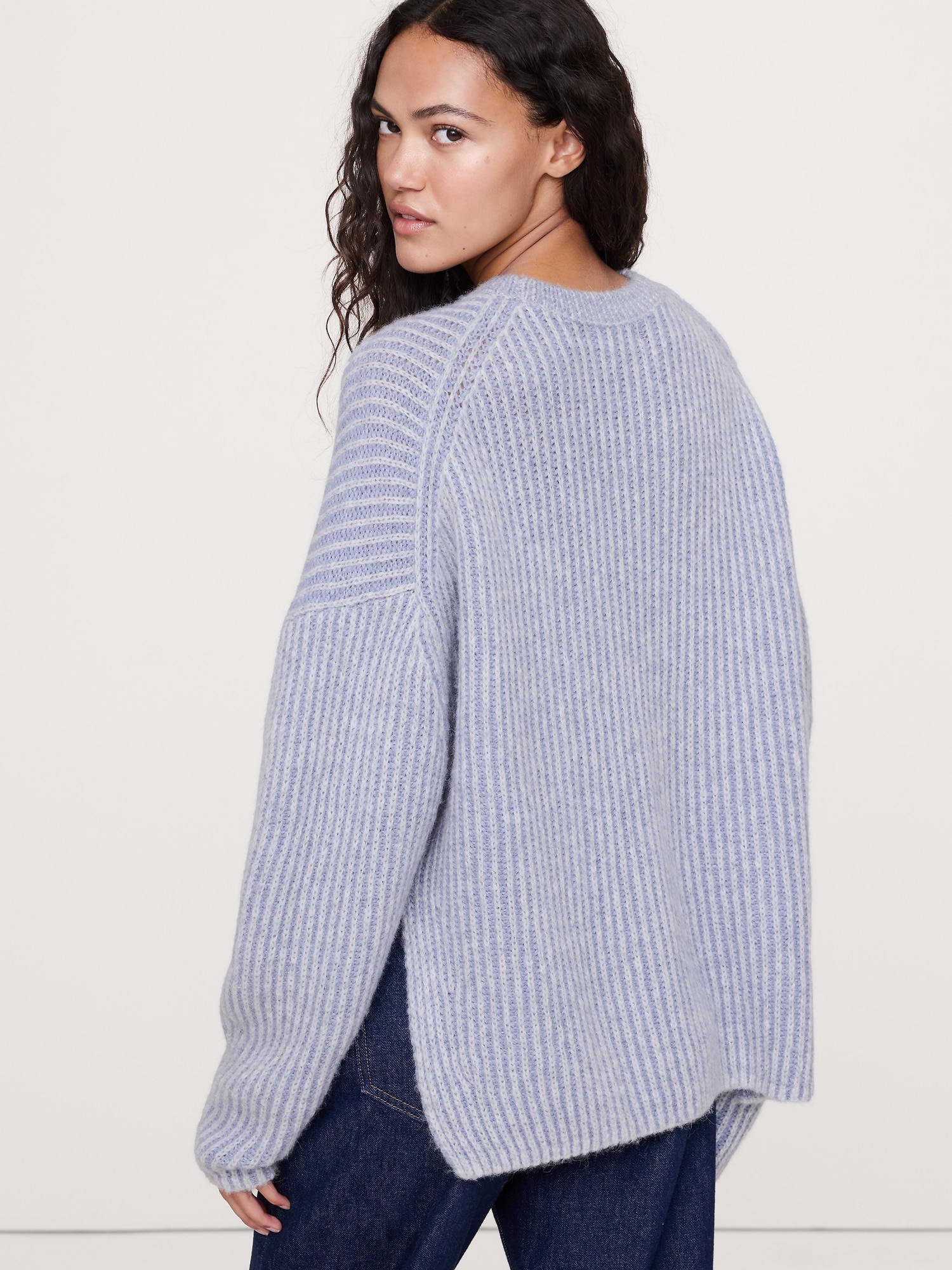 L'image numéro 2 présente Chandail côtelé en mélange d’alpaga et de laine